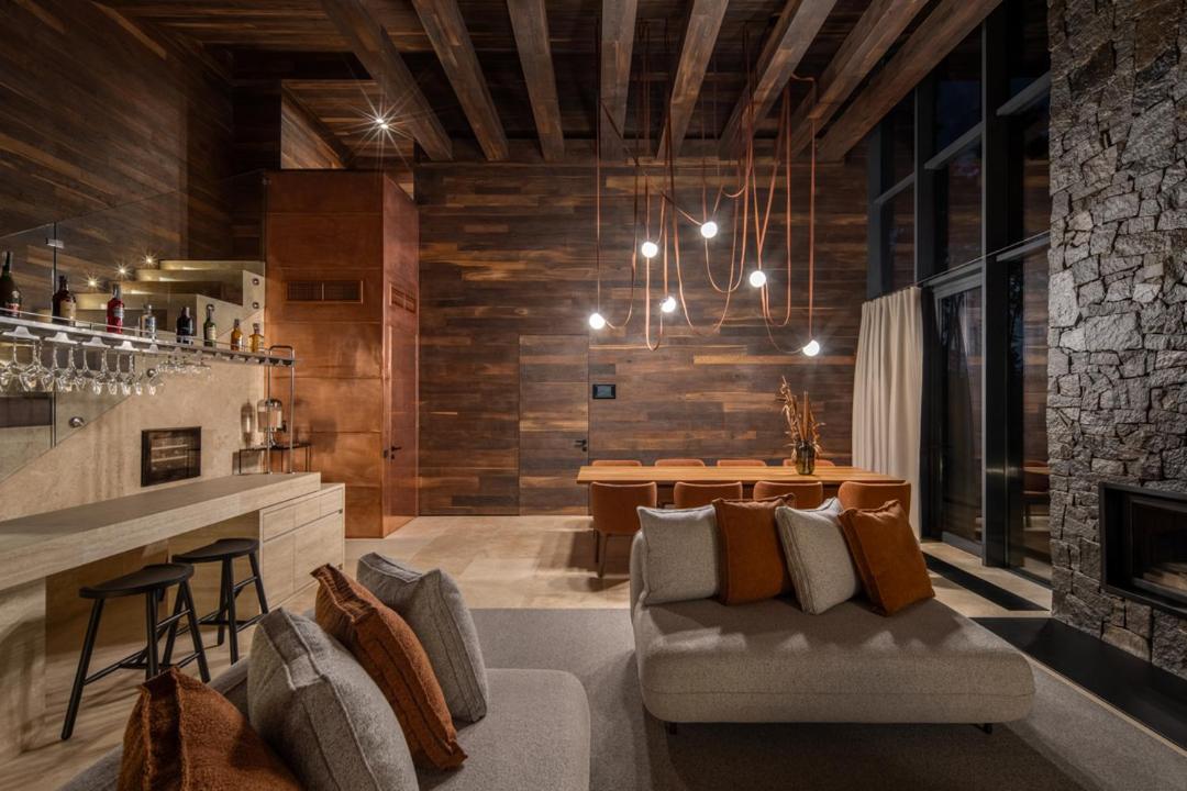 Two-Bedroom Chalet with Spa Access photo 2