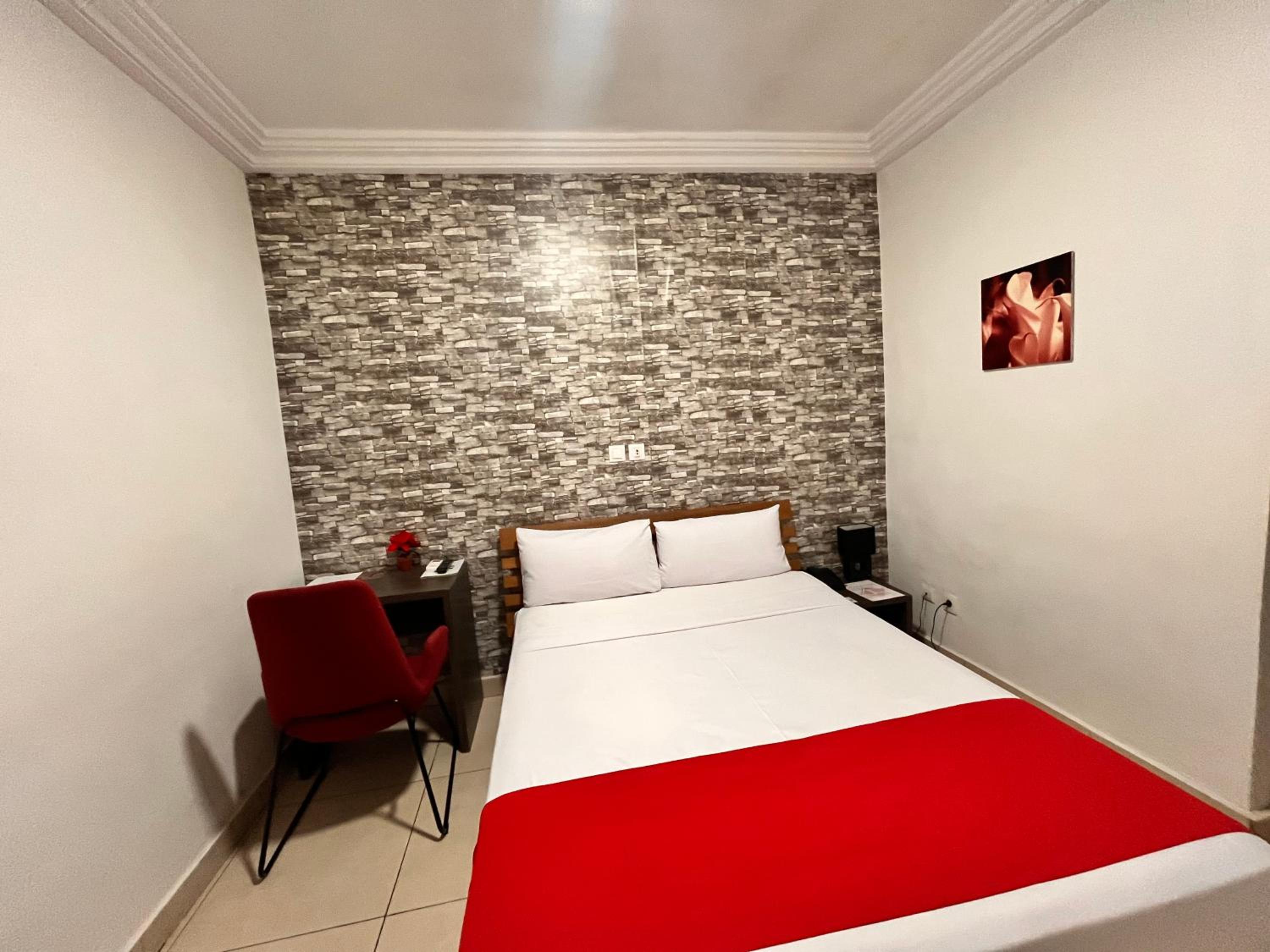 Double Room photo 3