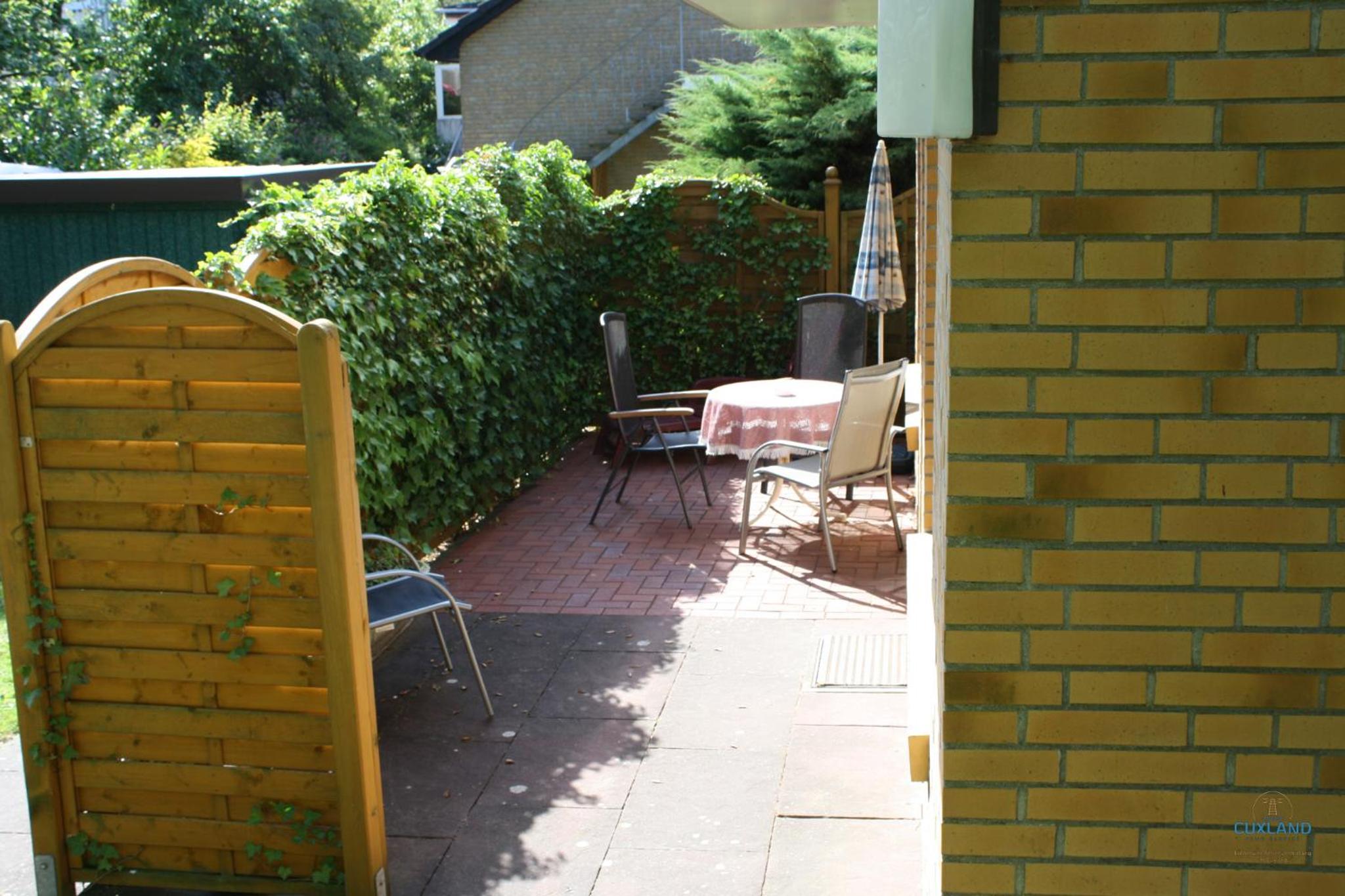 Apartment with Terrace photo 2