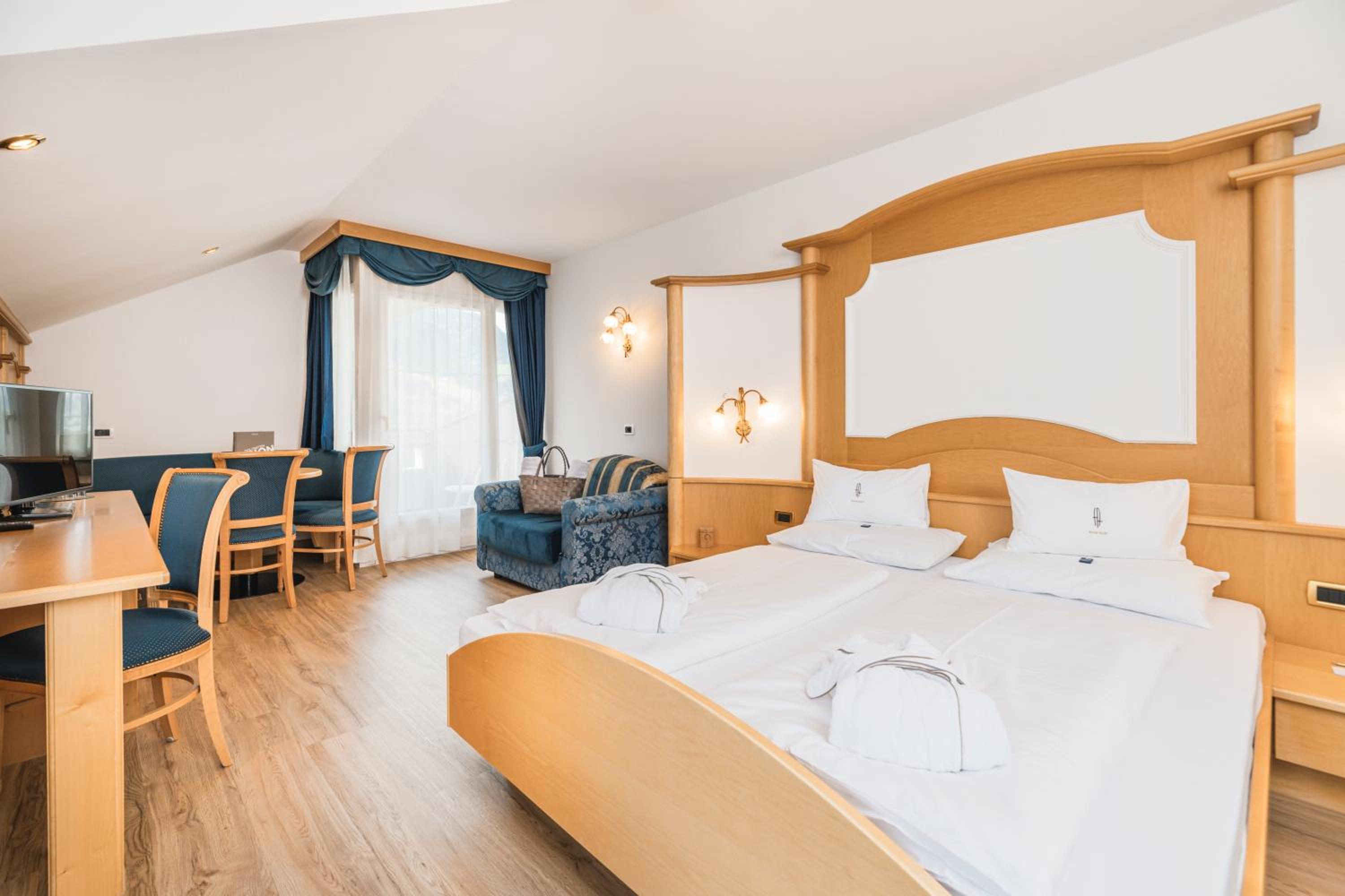 Superior Double Room photo 3