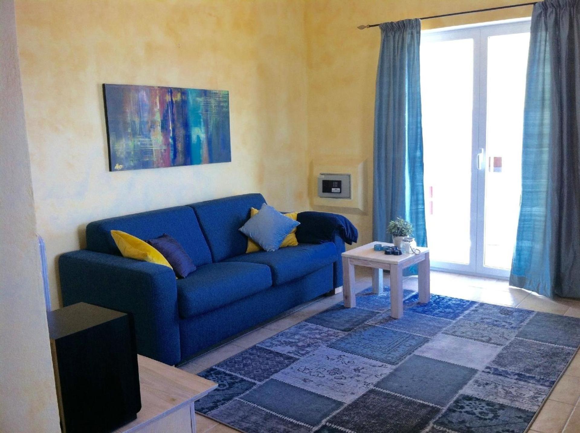 Apartment photo 1