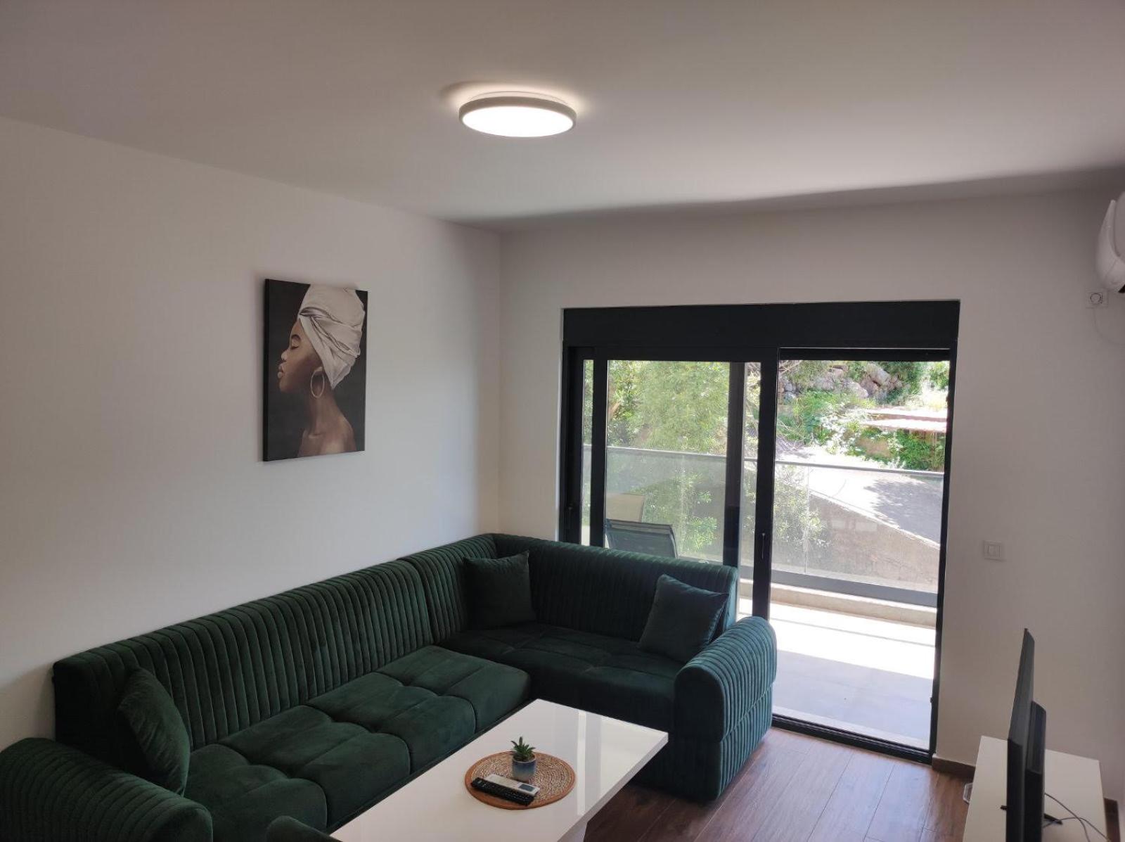 Apartment photo 1