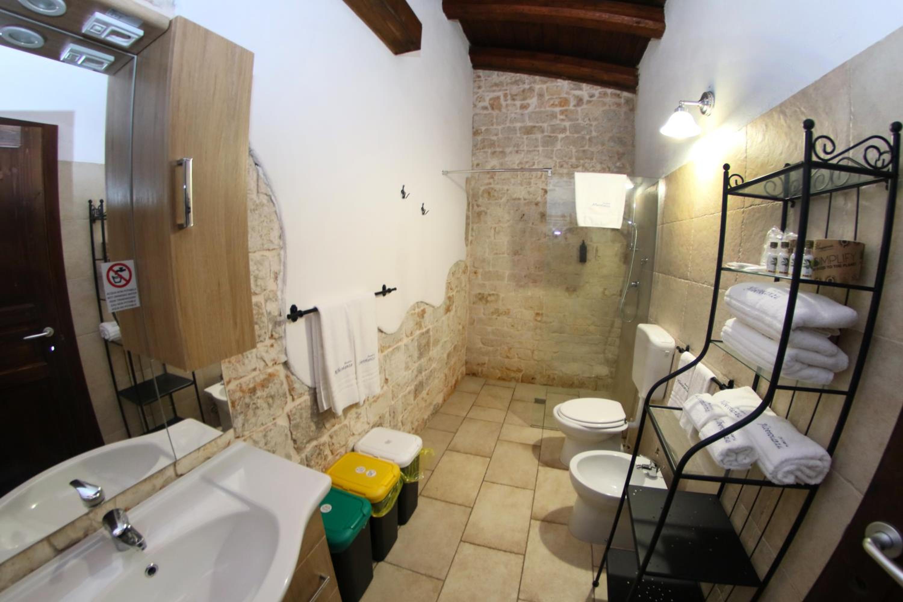 Quadruple Room photo 2