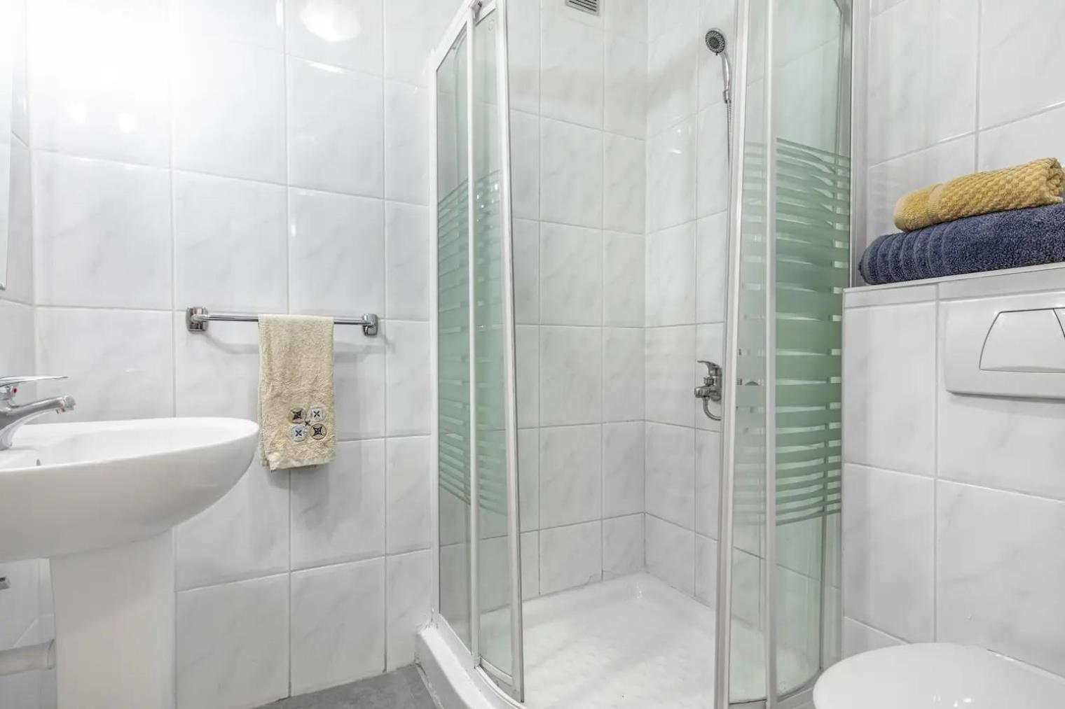 Apartment - Photo 23