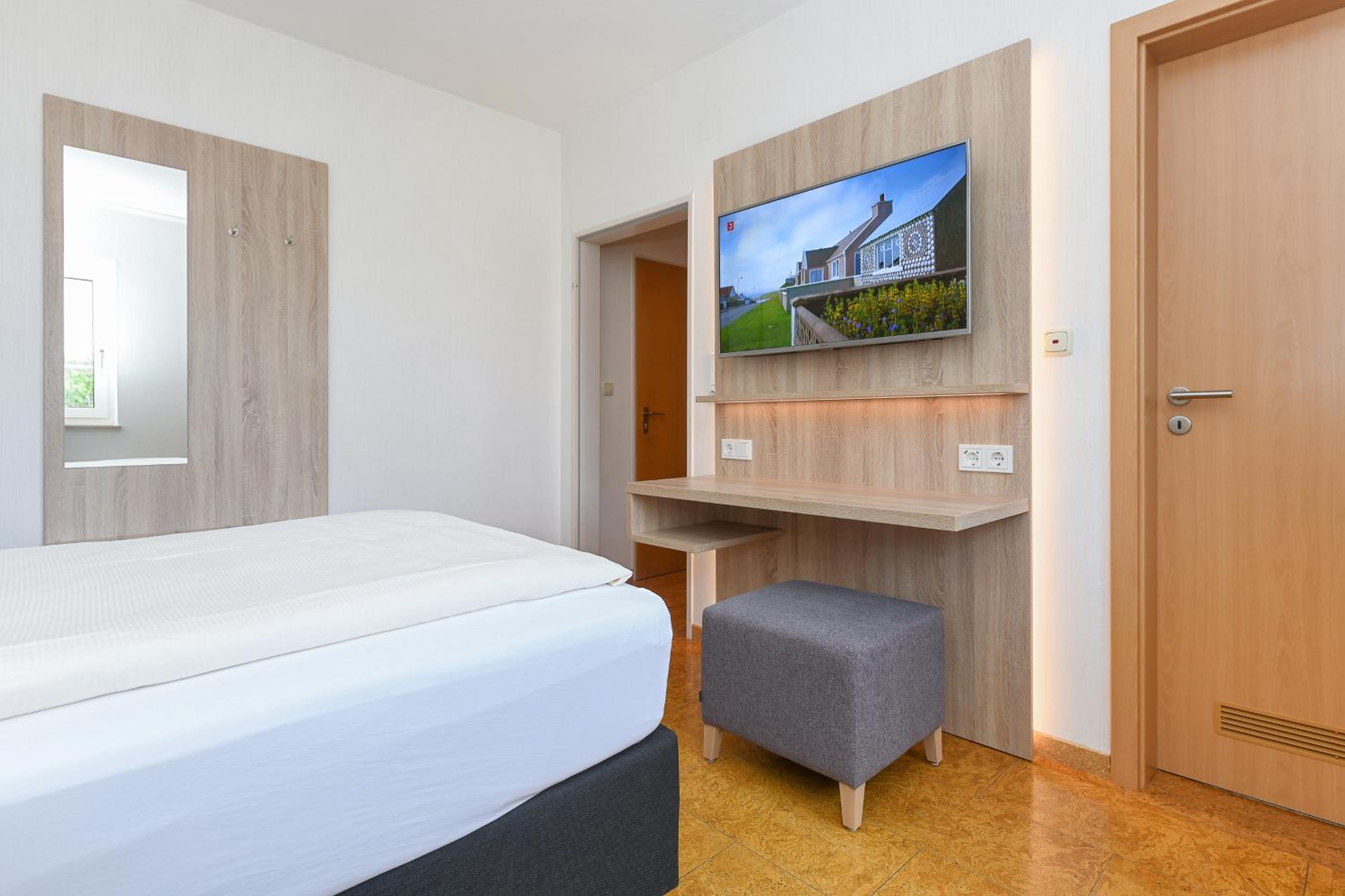 Double Room with Balcony photo 3