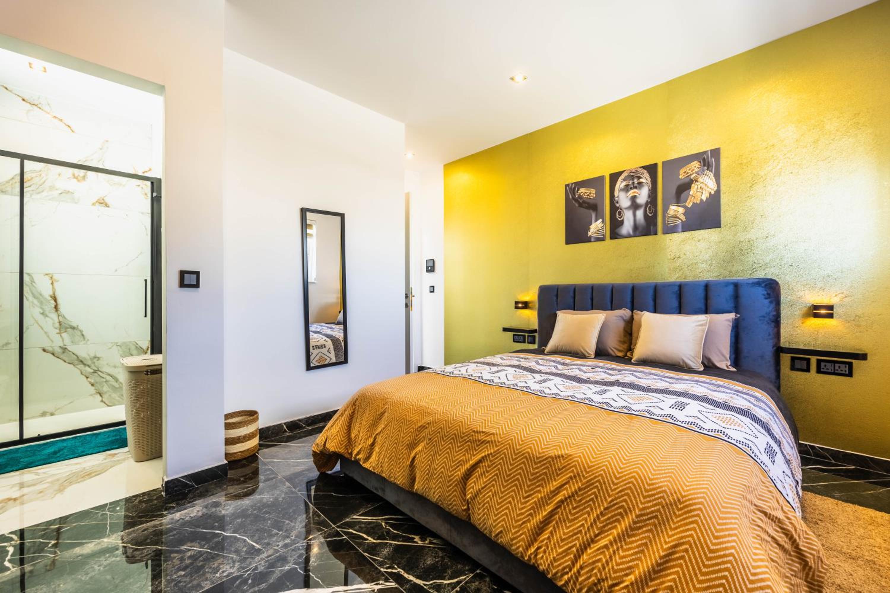 One-Bedroom Apartment with Pool View