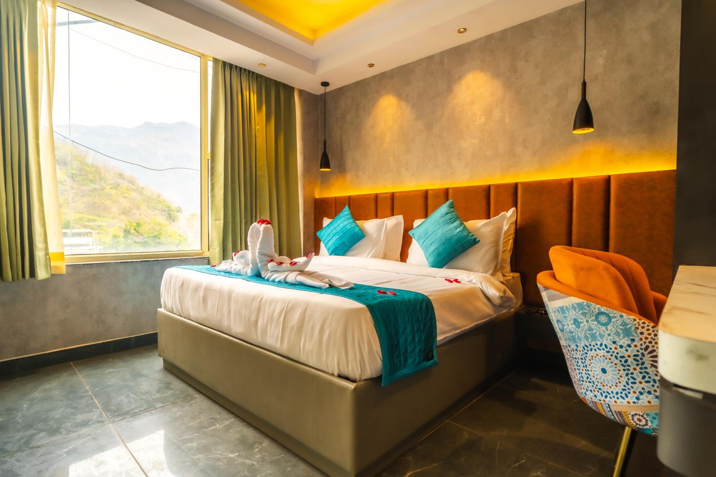 Superior Suite
