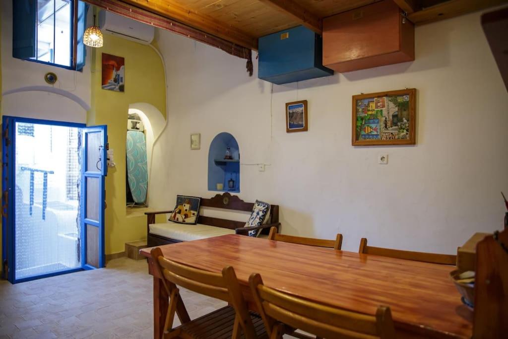 Two-Bedroom House photo 3