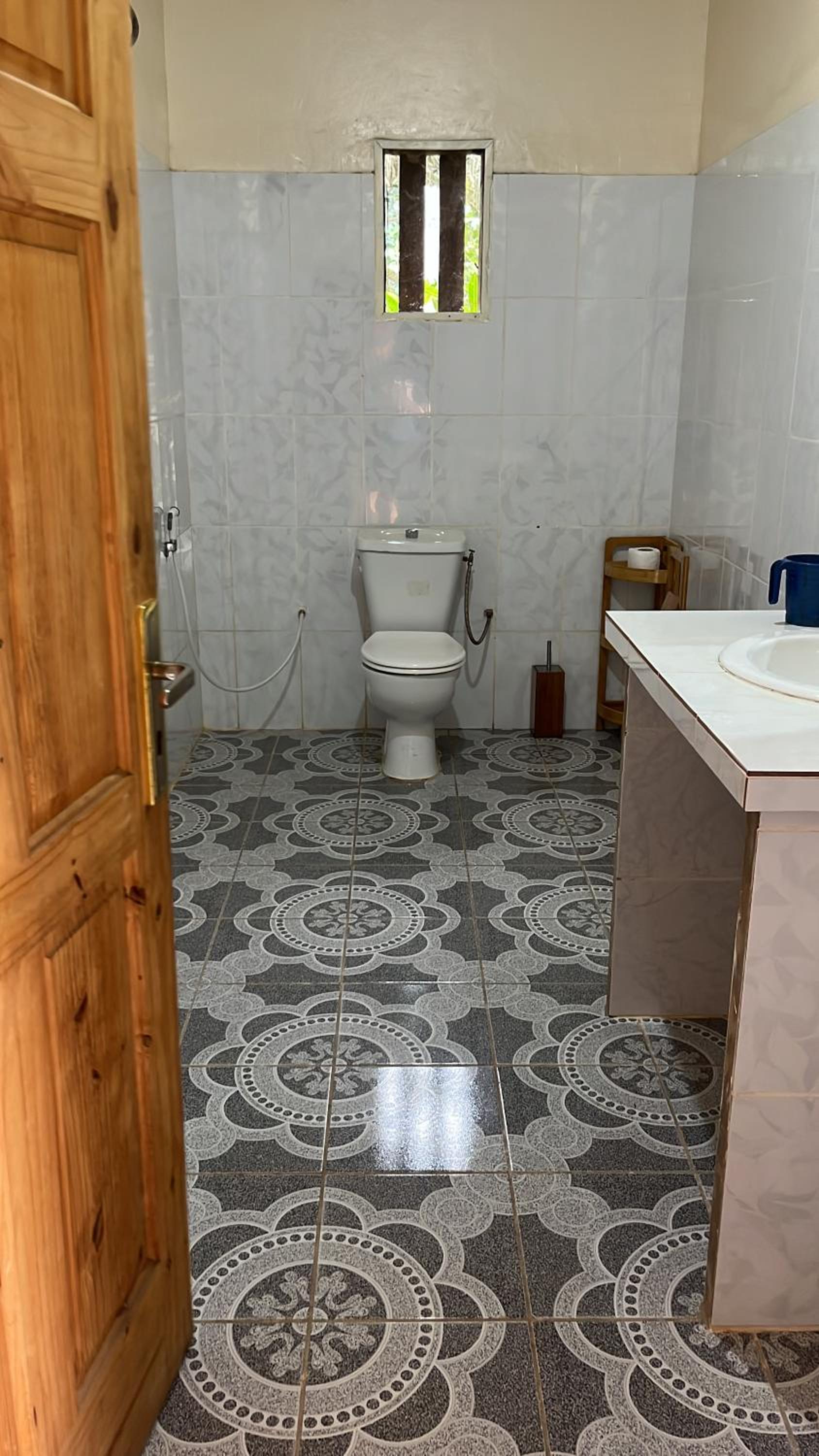 Double Room with Shared Bathroom photo 2