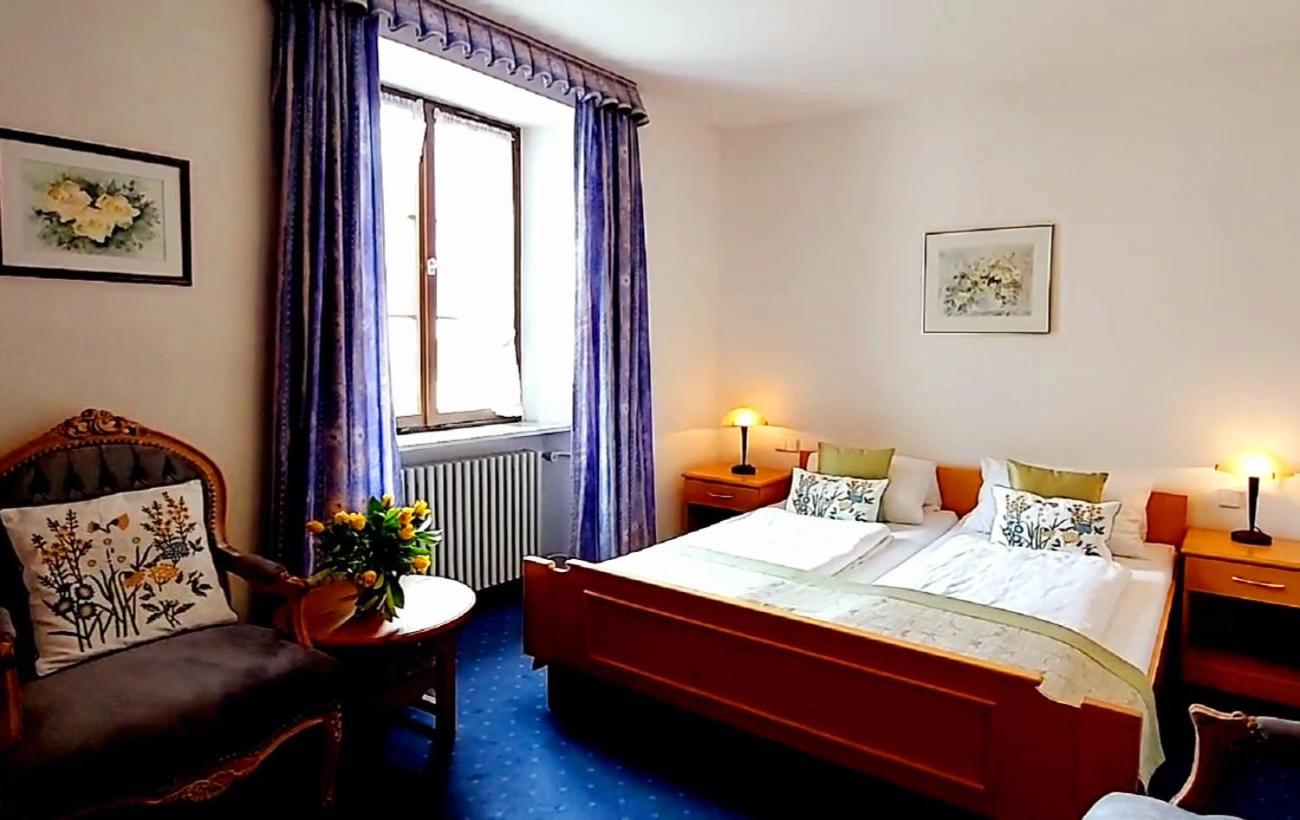 Double Room with Private Bathroom photo 2