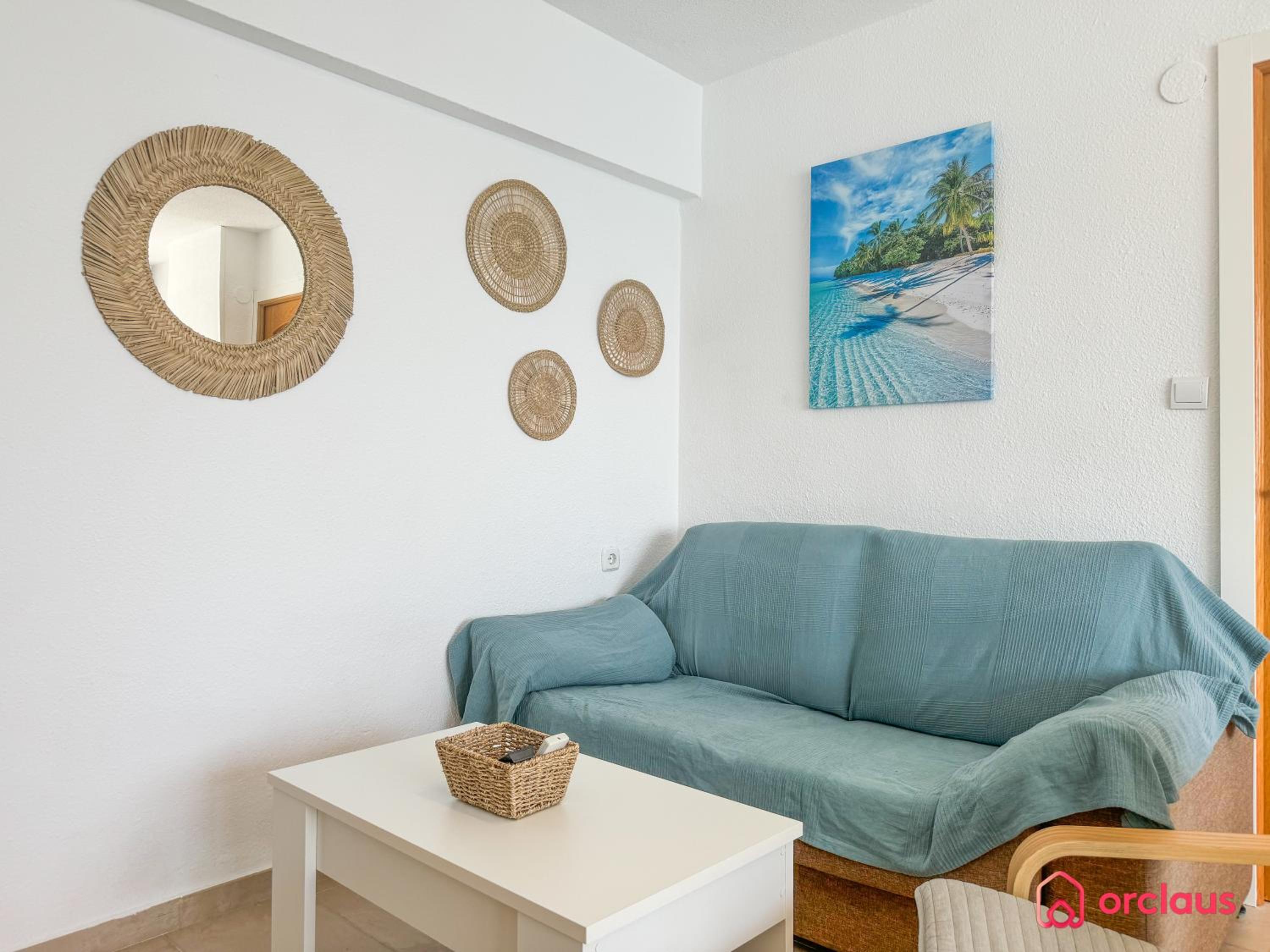 Two-Bedroom Apartment with Terrace and Sea View photo 2