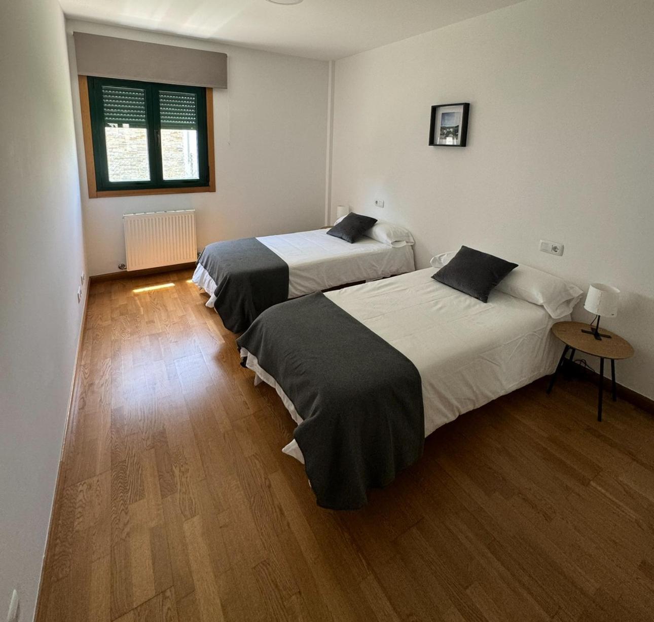 Casa de cuatro habitaciones