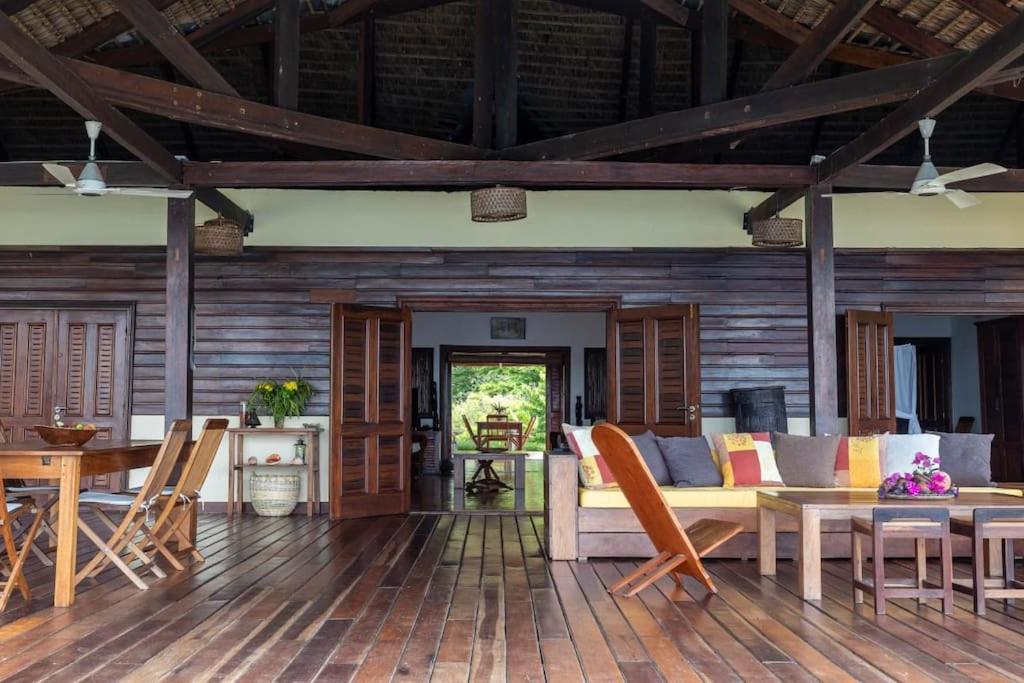 Three-Bedroom Villa photo 1