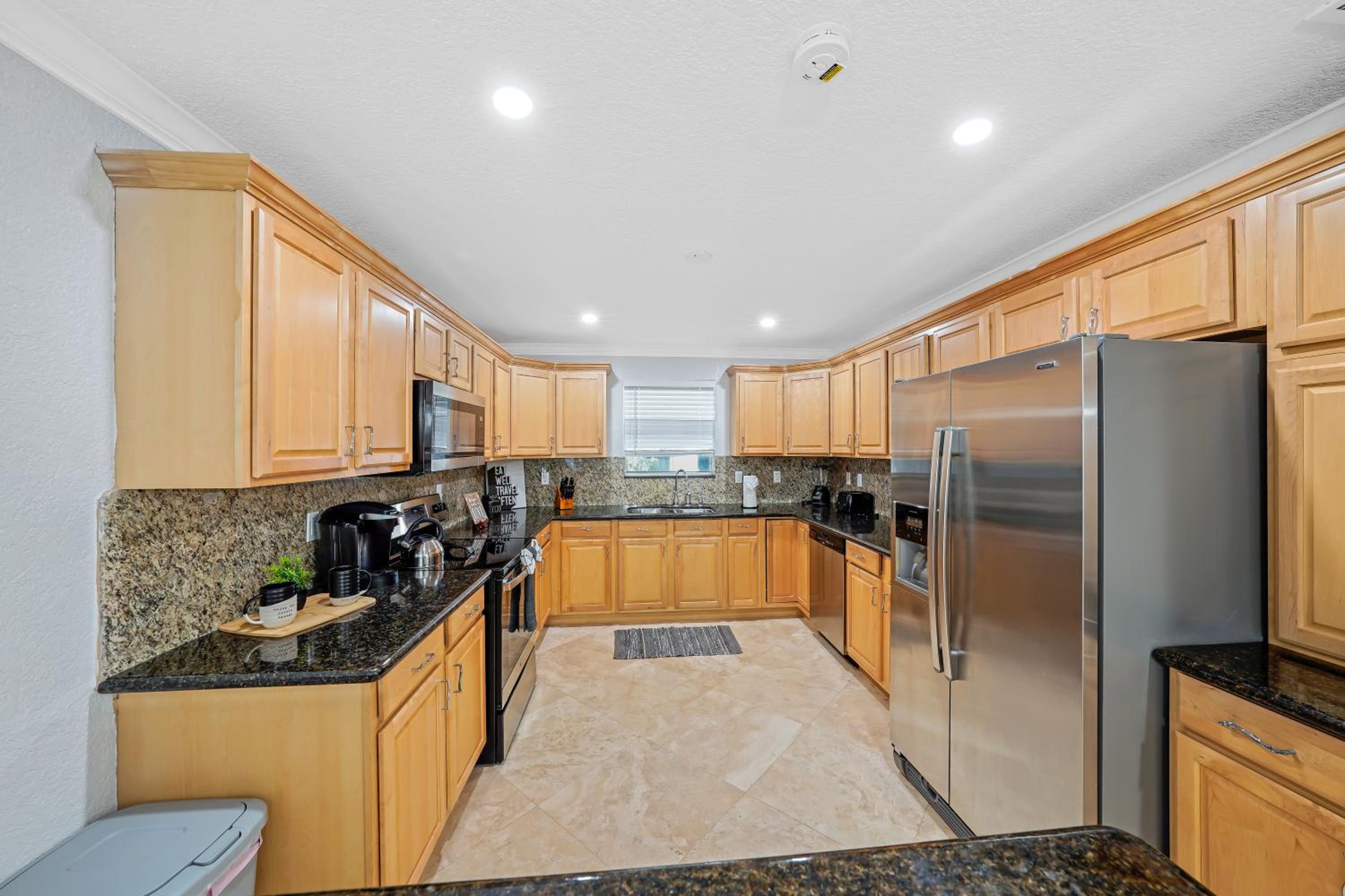 Three-Bedroom House photo 2