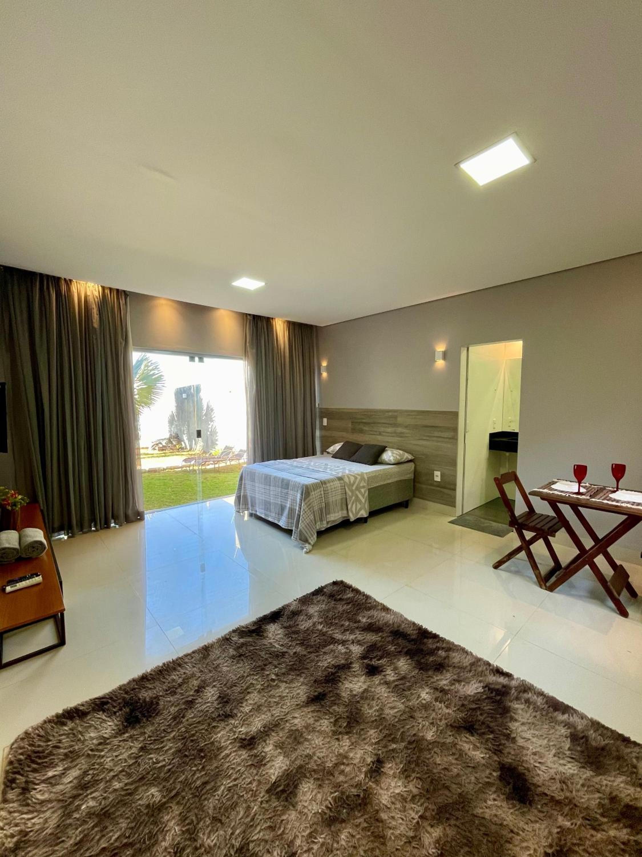 One-Bedroom House photo 1