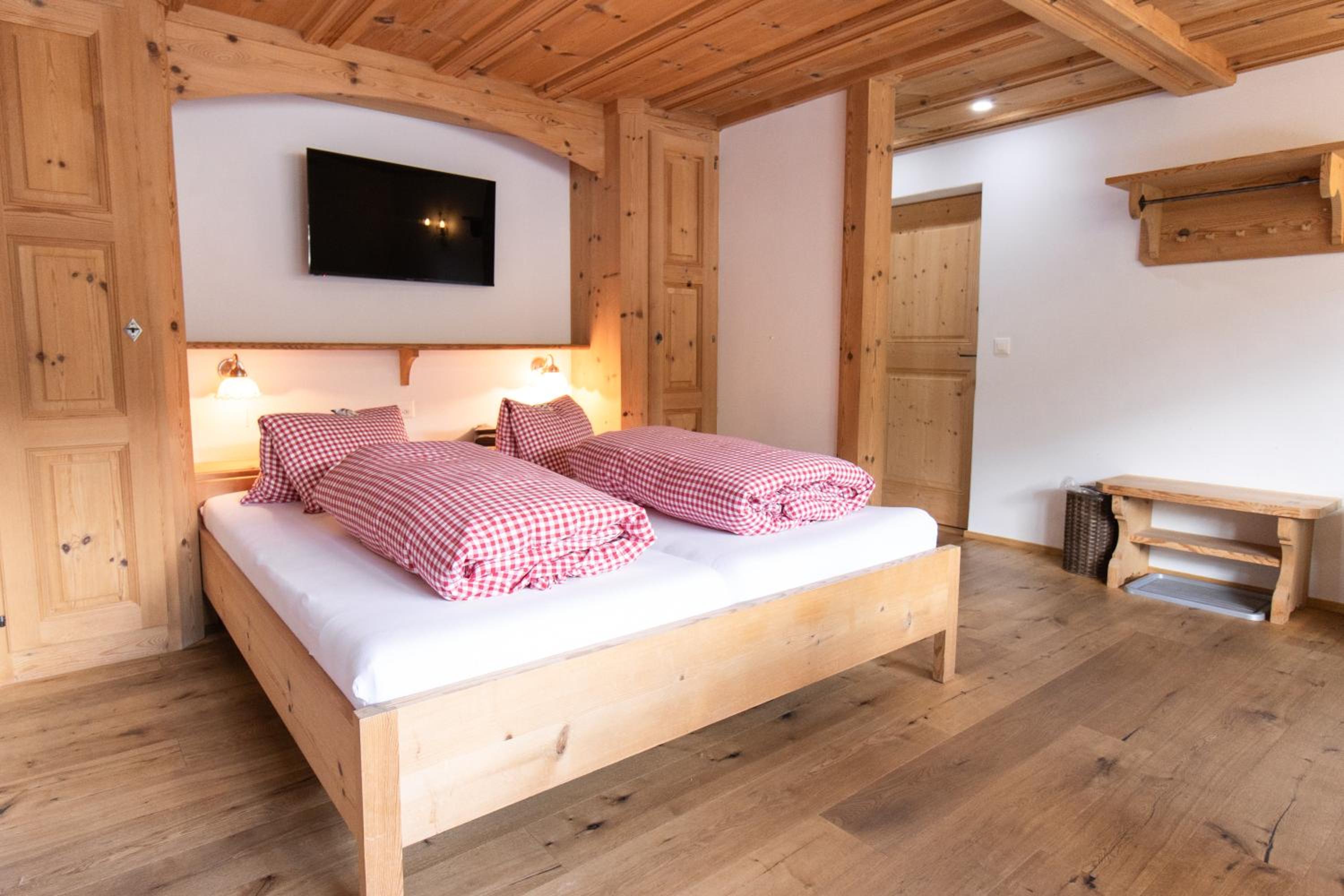 Studio Apartment with King Bed