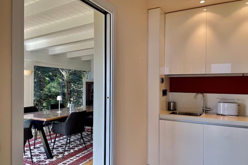 Three-Bedroom Apartment photo 2