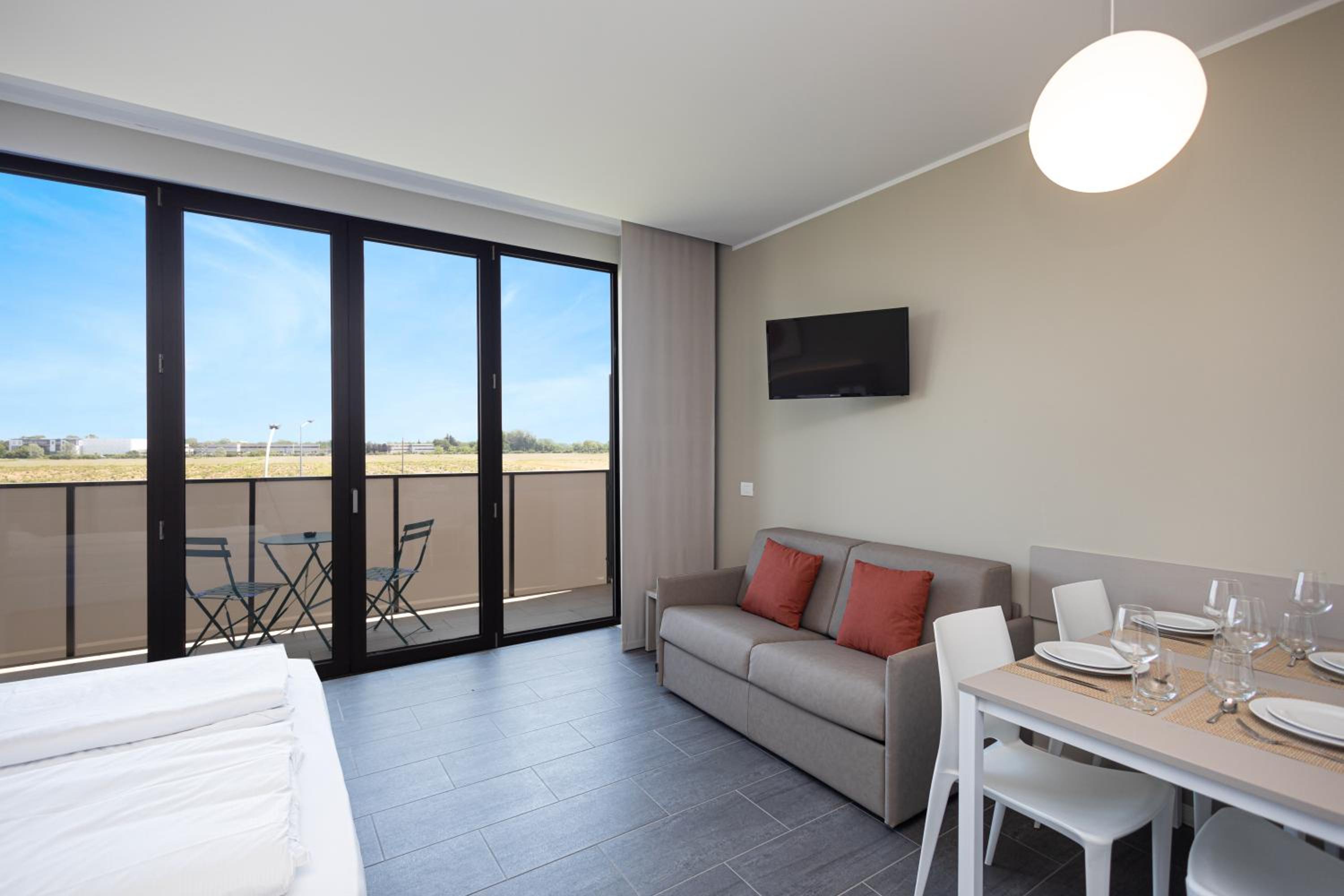 Superior Apartment with Balcony photo 3