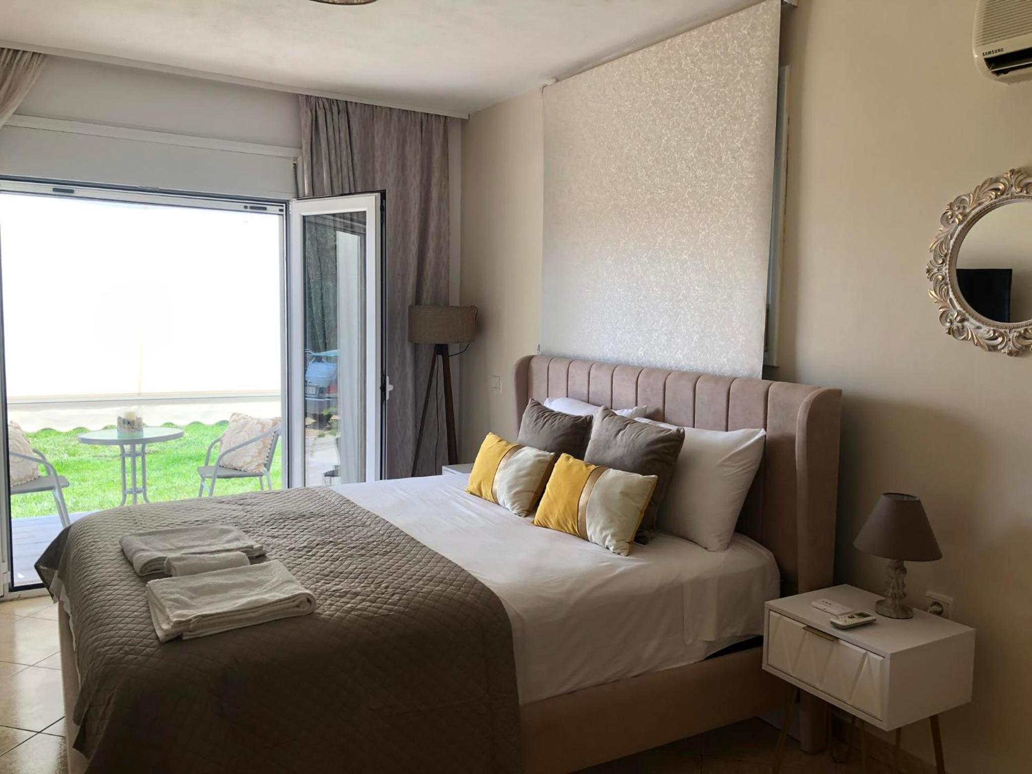 Double Room with Garden View photo 3
