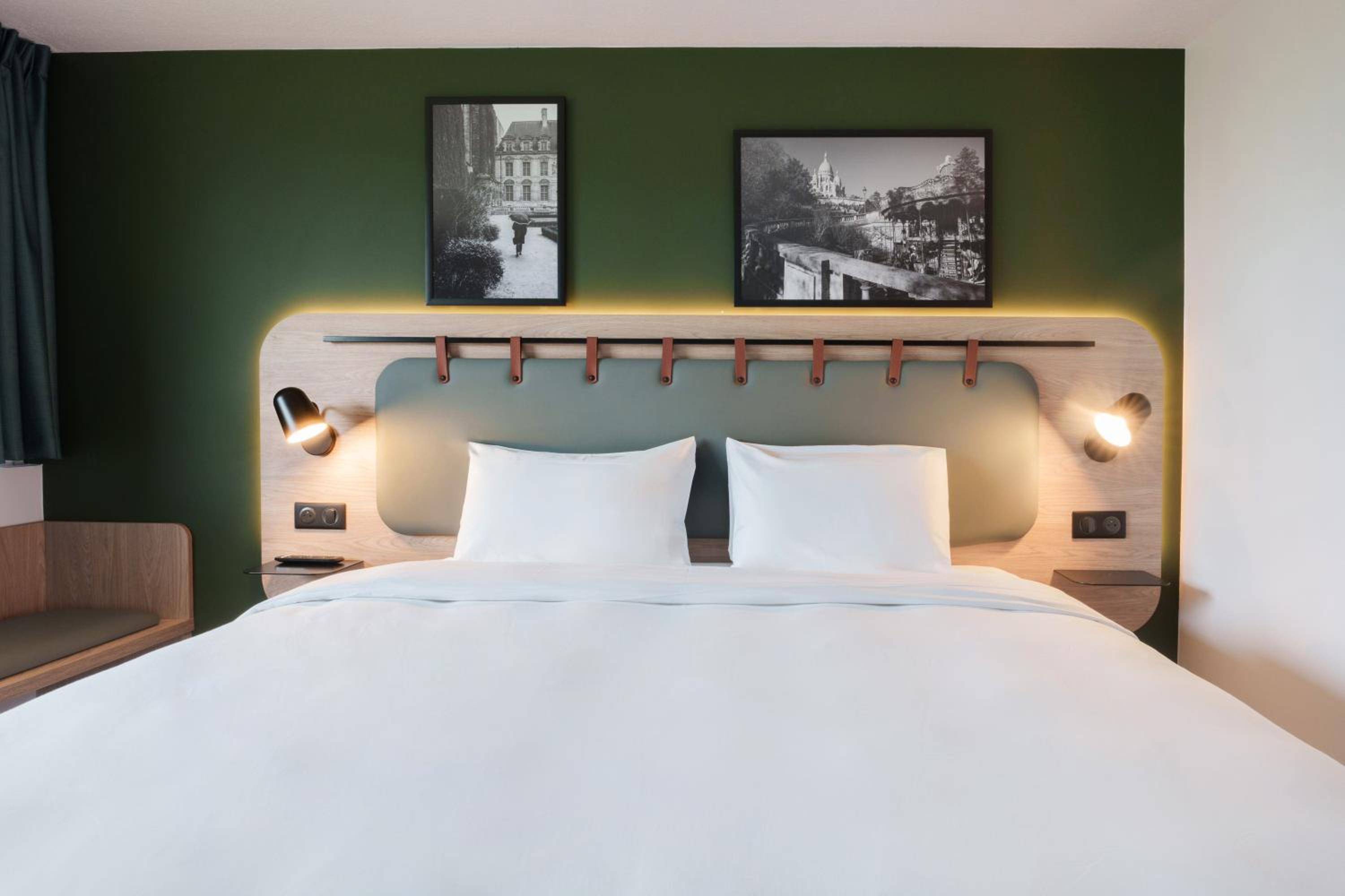 Standard Room - 1 Queen Bed - Photo 5