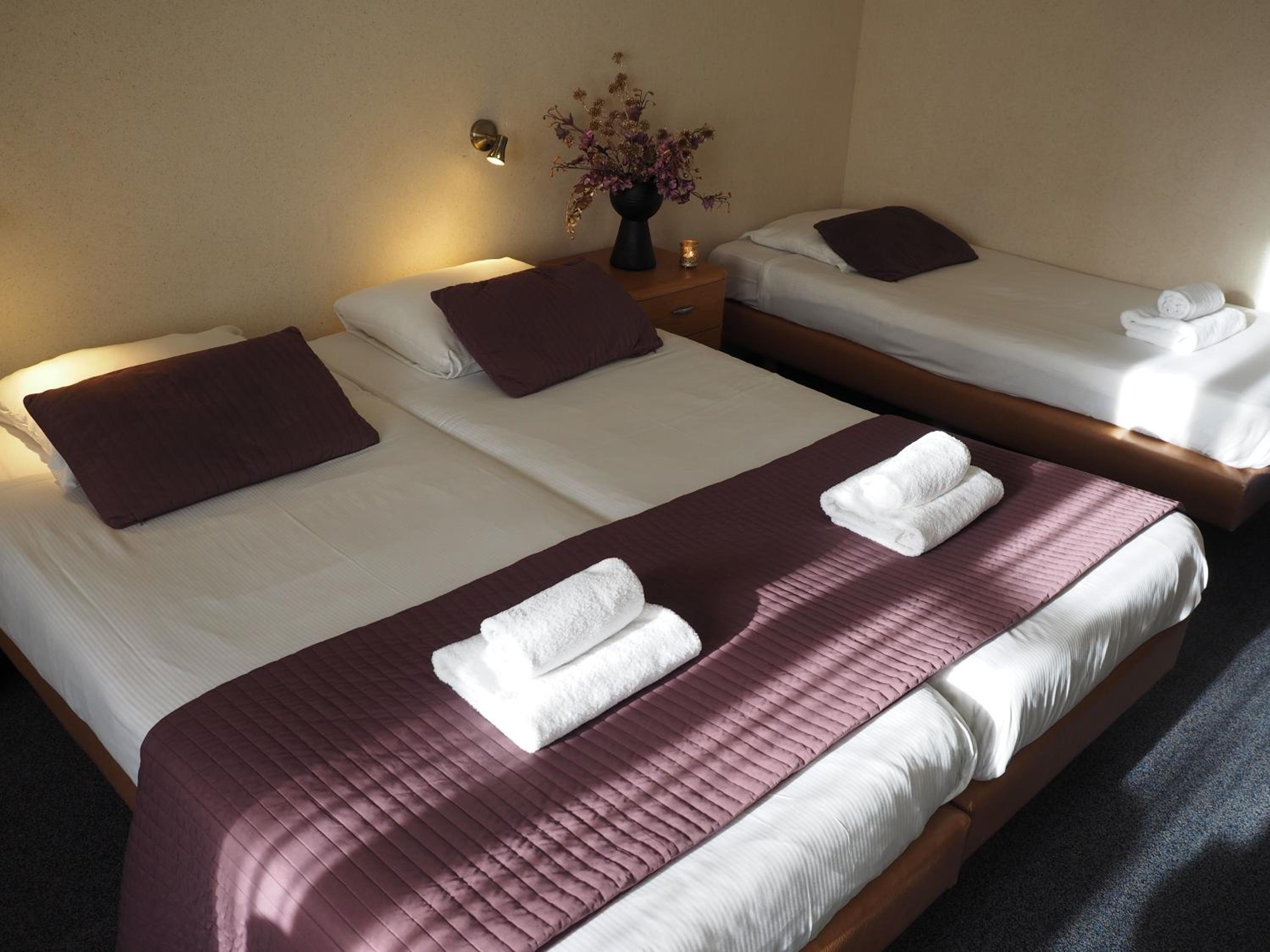 Triple Room photo 2