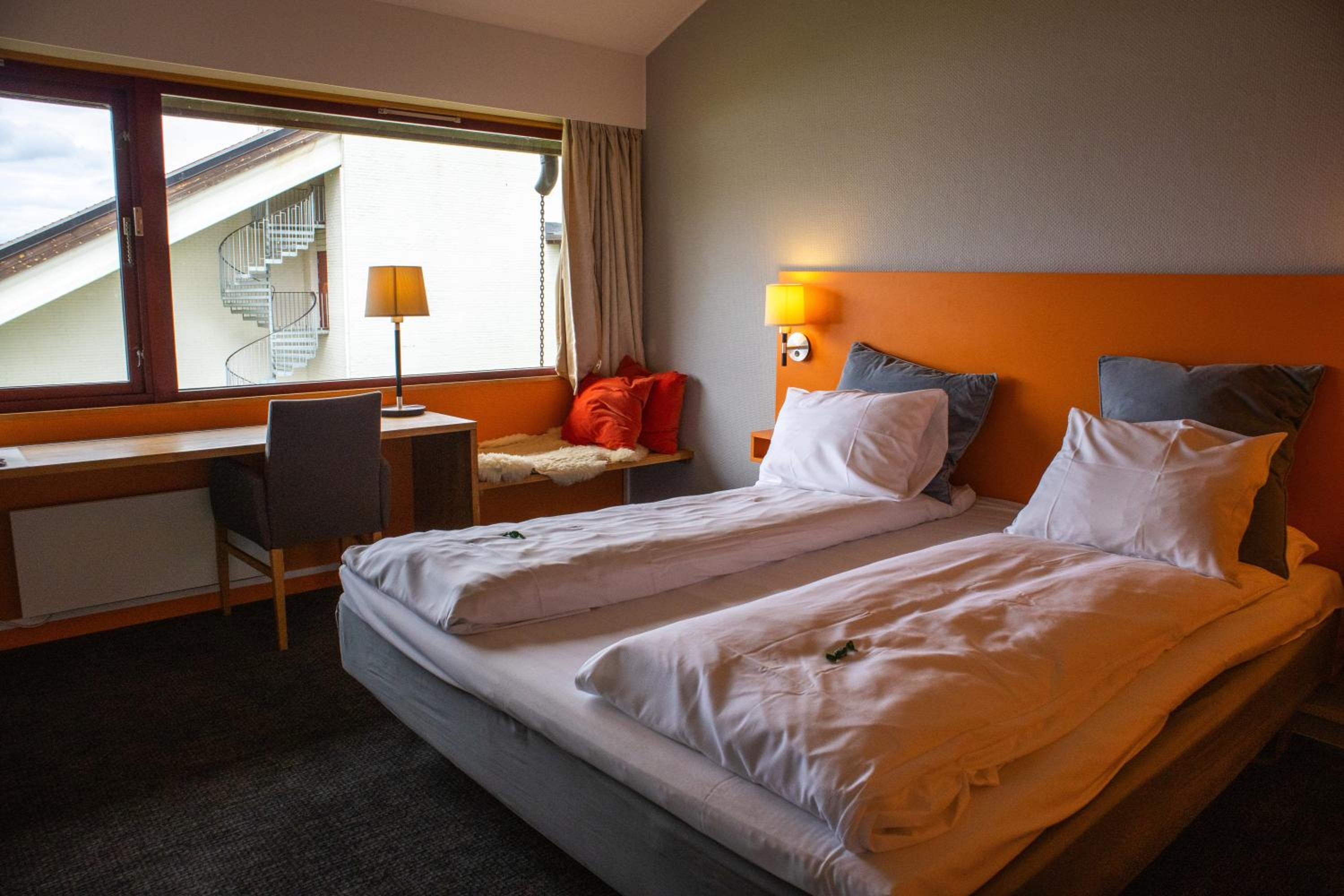 Double Room (begrenset utsikt) - Photo 1