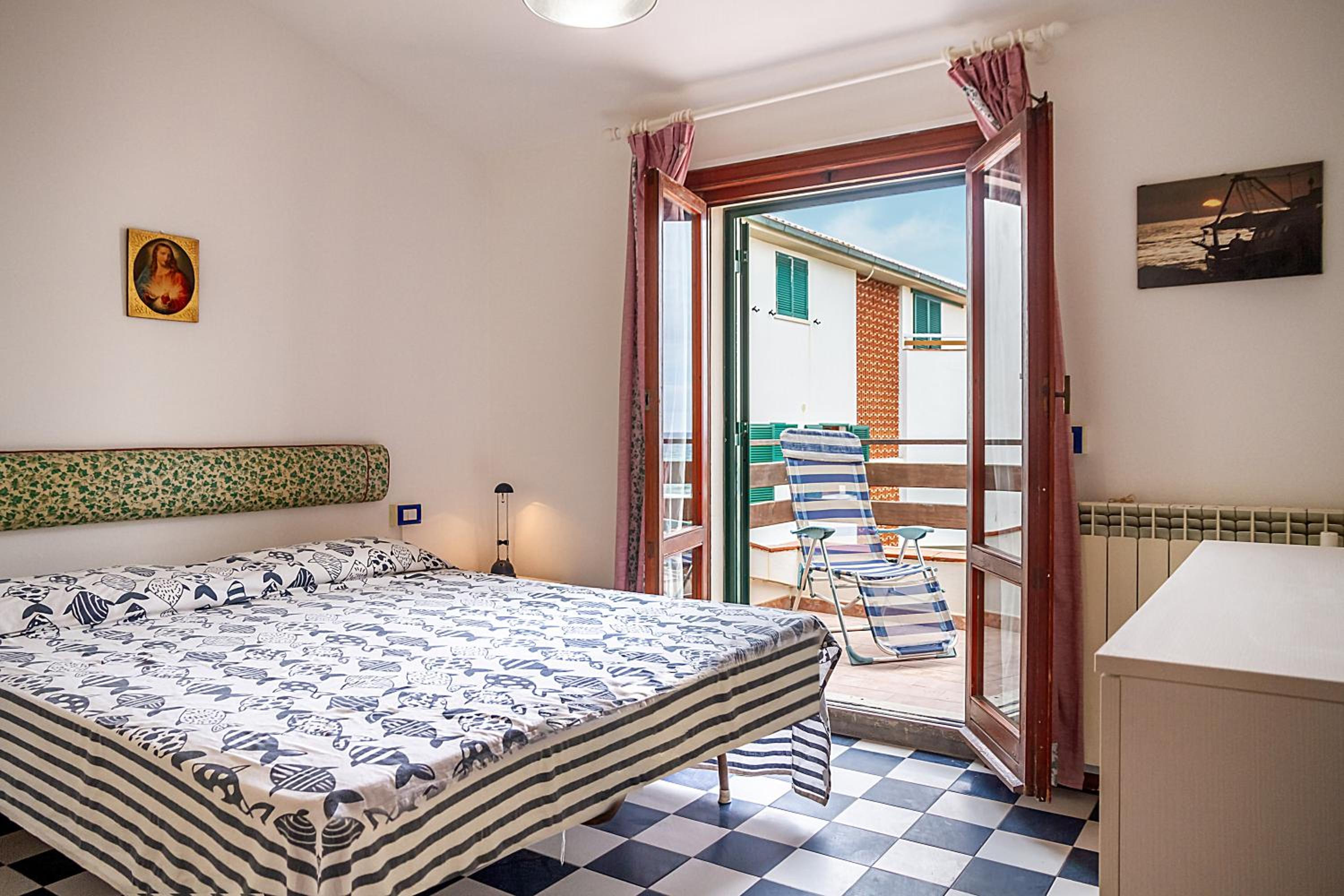 Two-Bedroom Deluxe Apartment with Ocean View