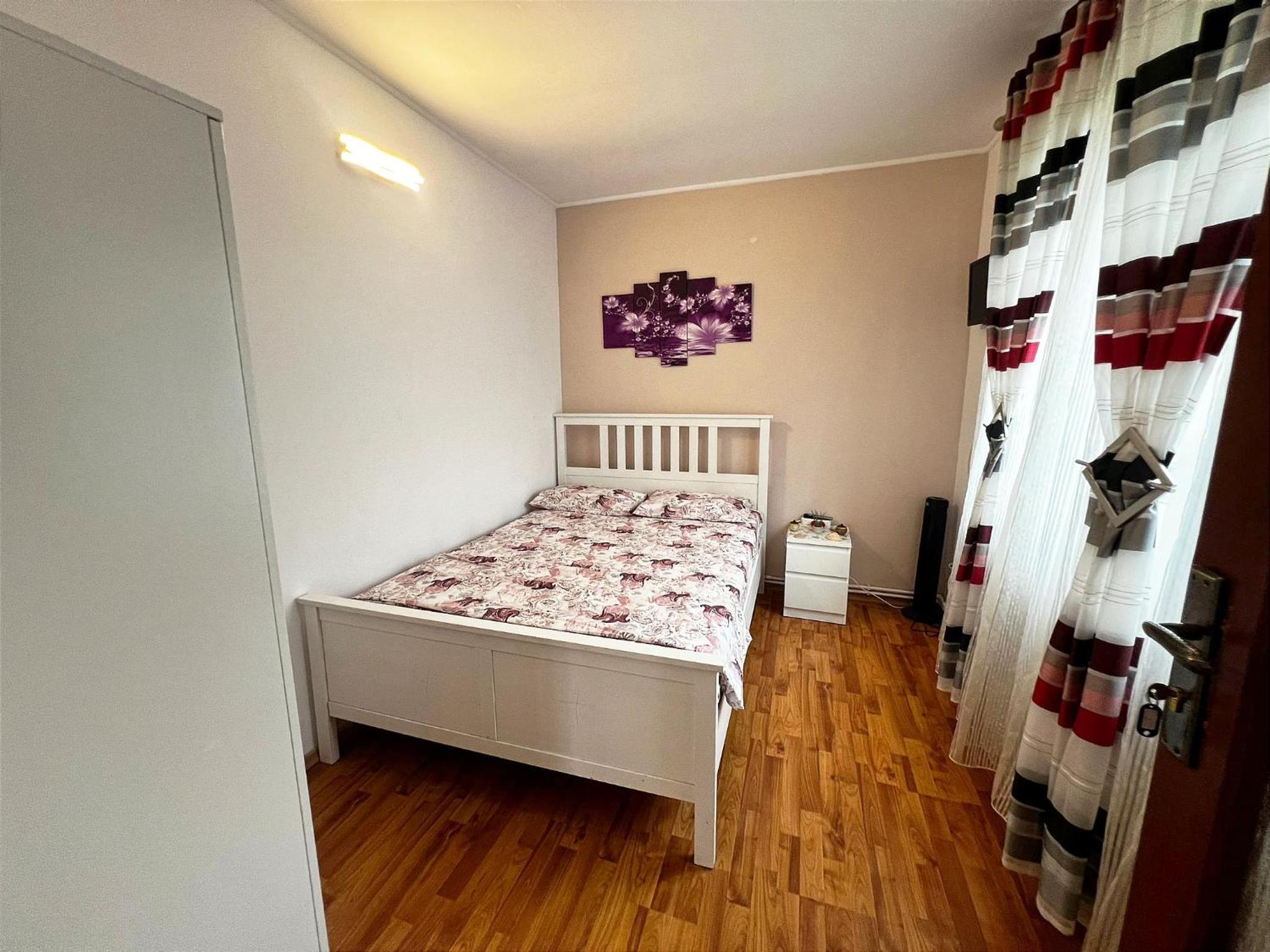 Double Room - Photo 3