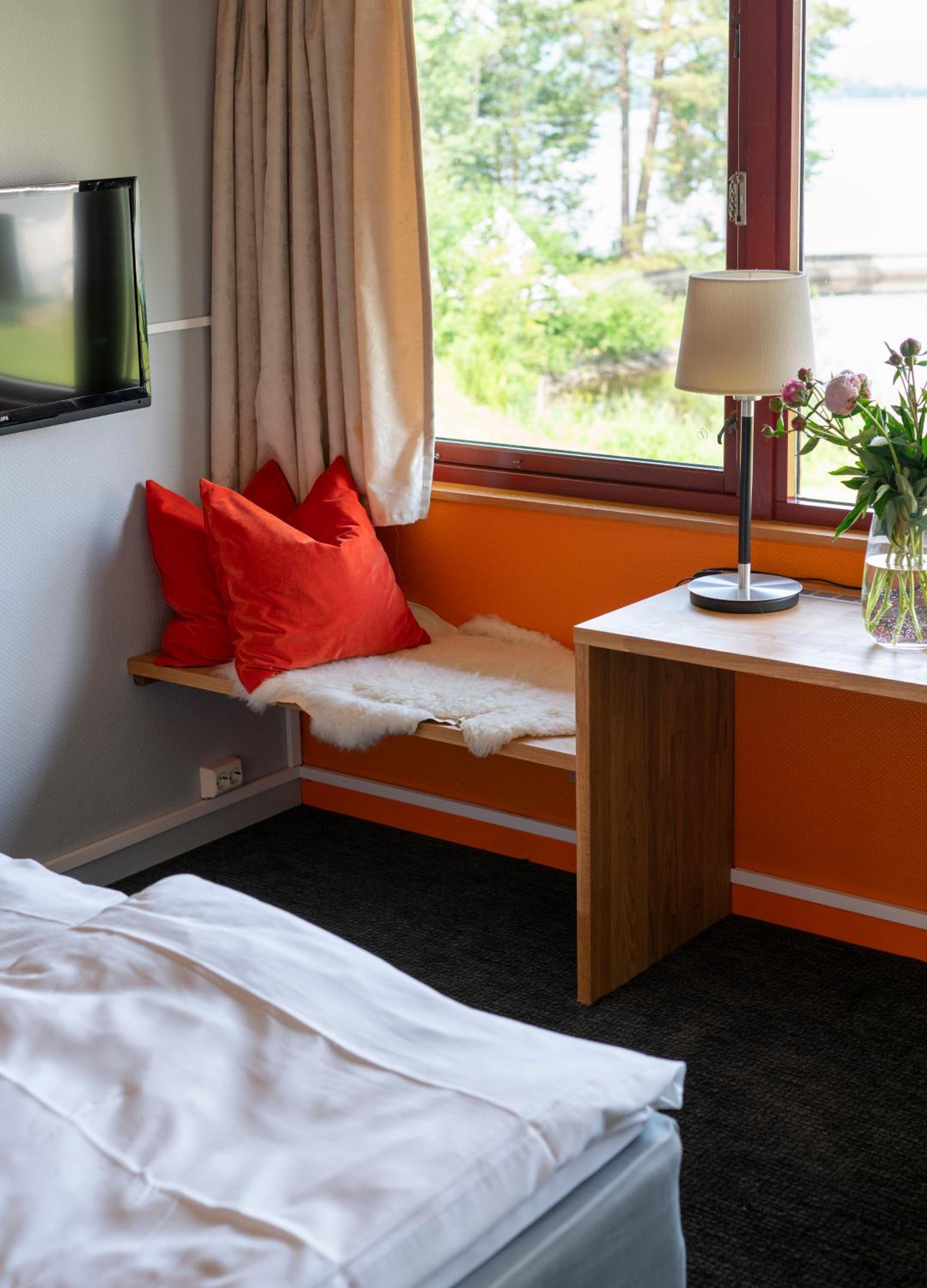 Double Room with Garden View - Photo 3