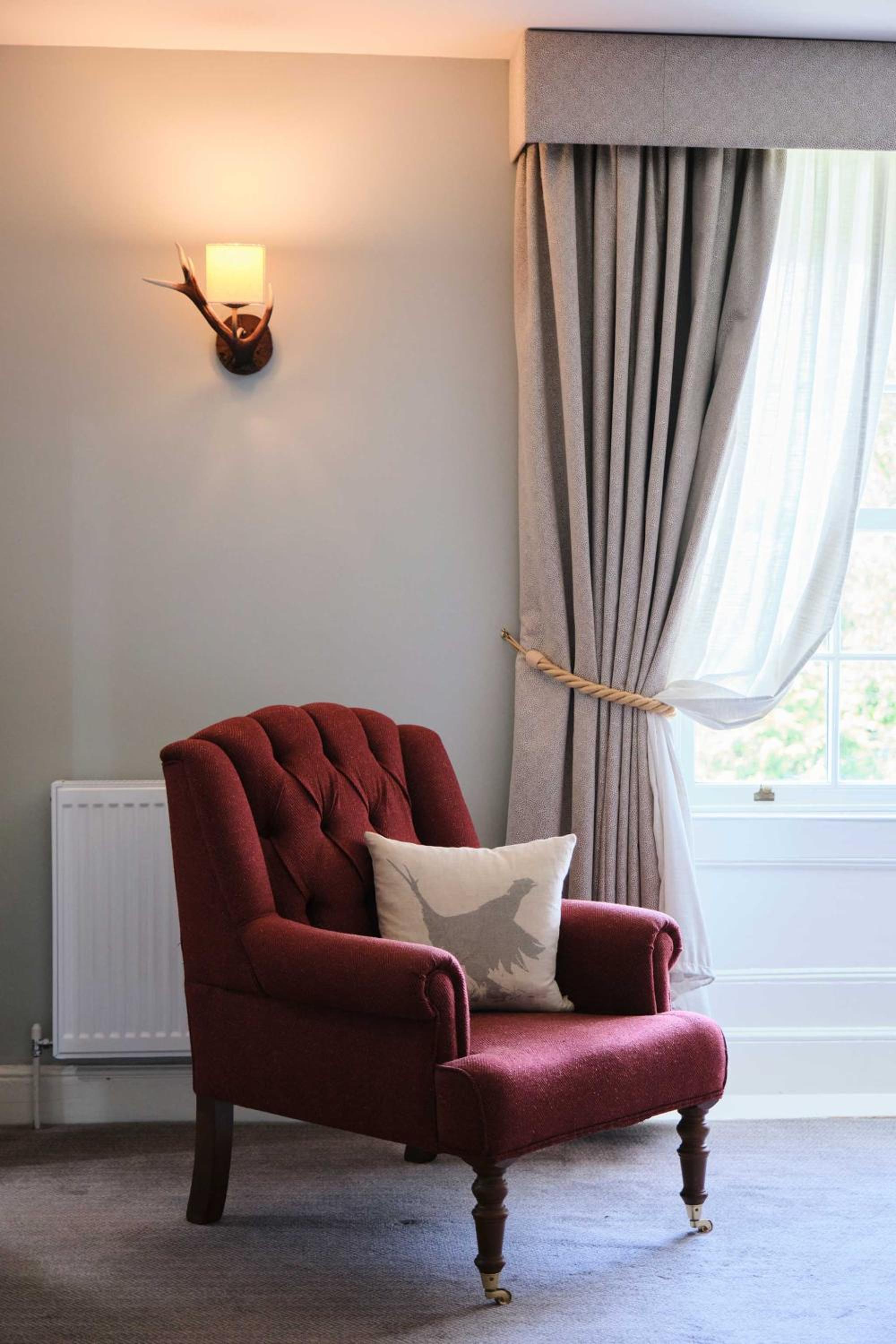 Deluxe King Room photo 3