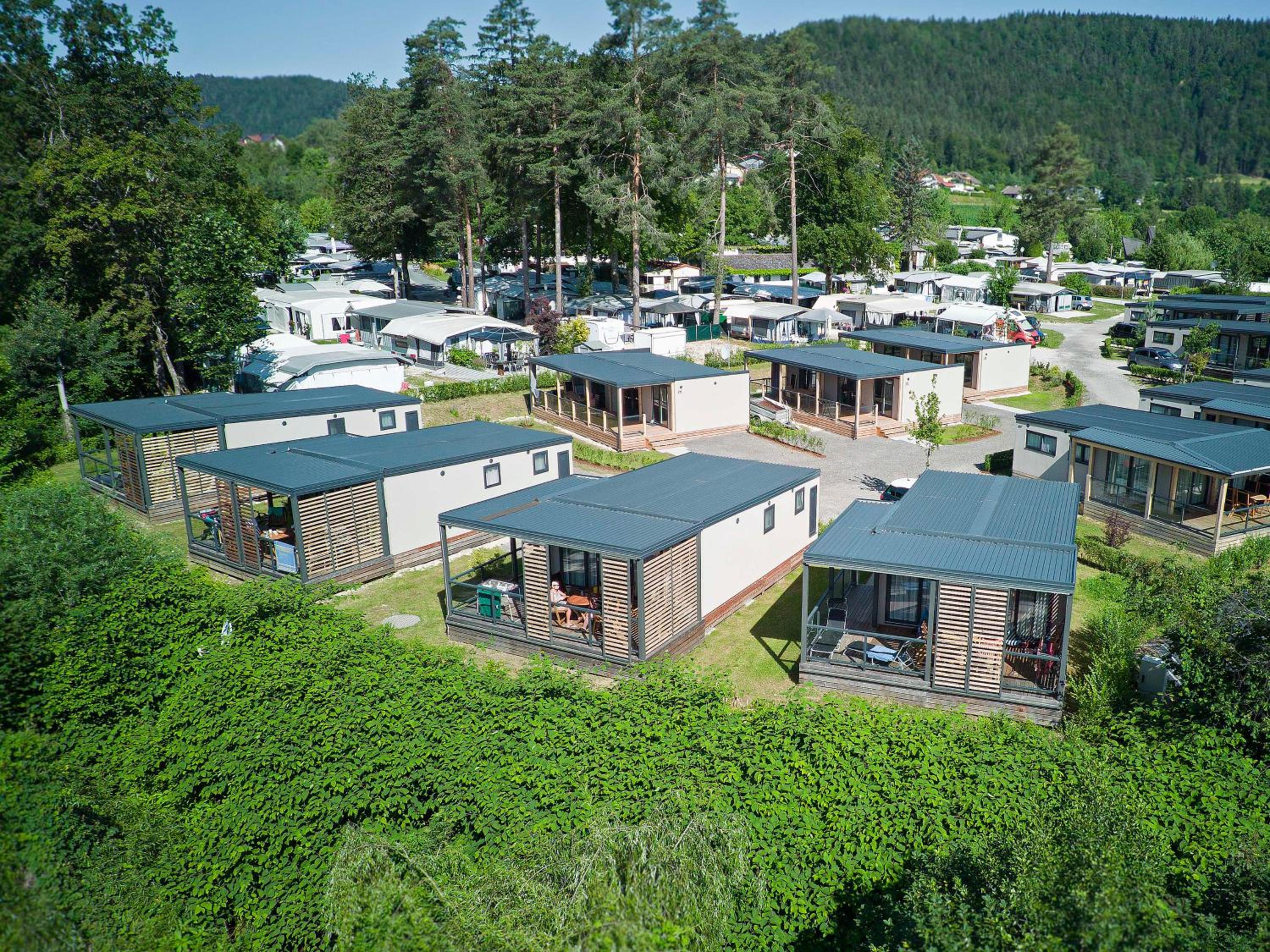 Three-Bedroom Mobile Home photo 2