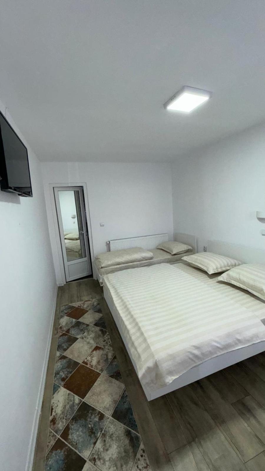 Triple Room with Bathroom photo 3
