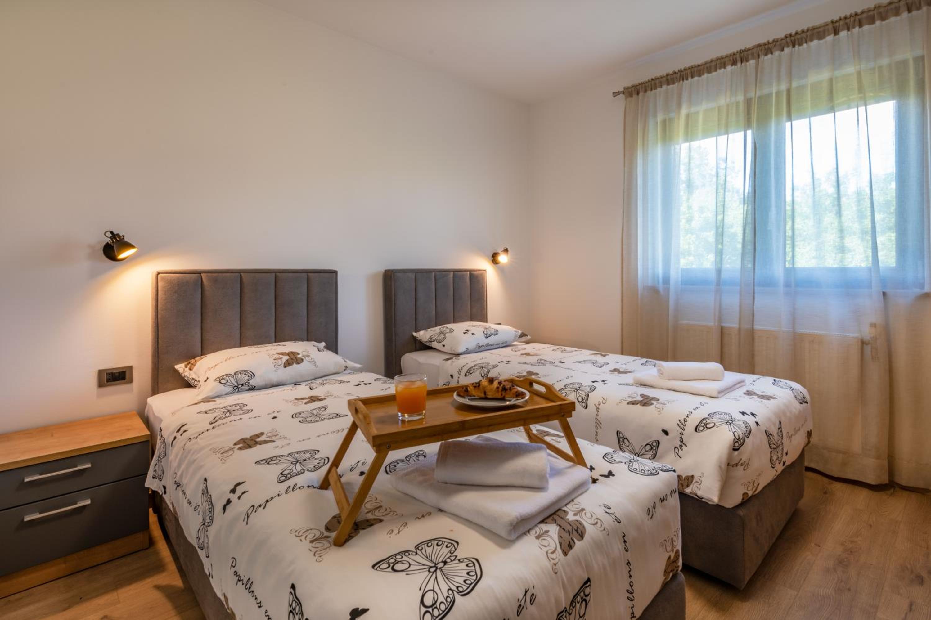 Seven-Bedroom House