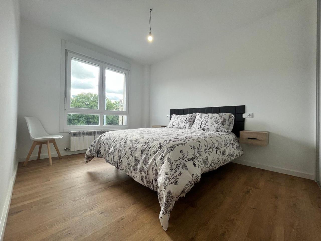 Standard Double Room with Shared Bathroom
