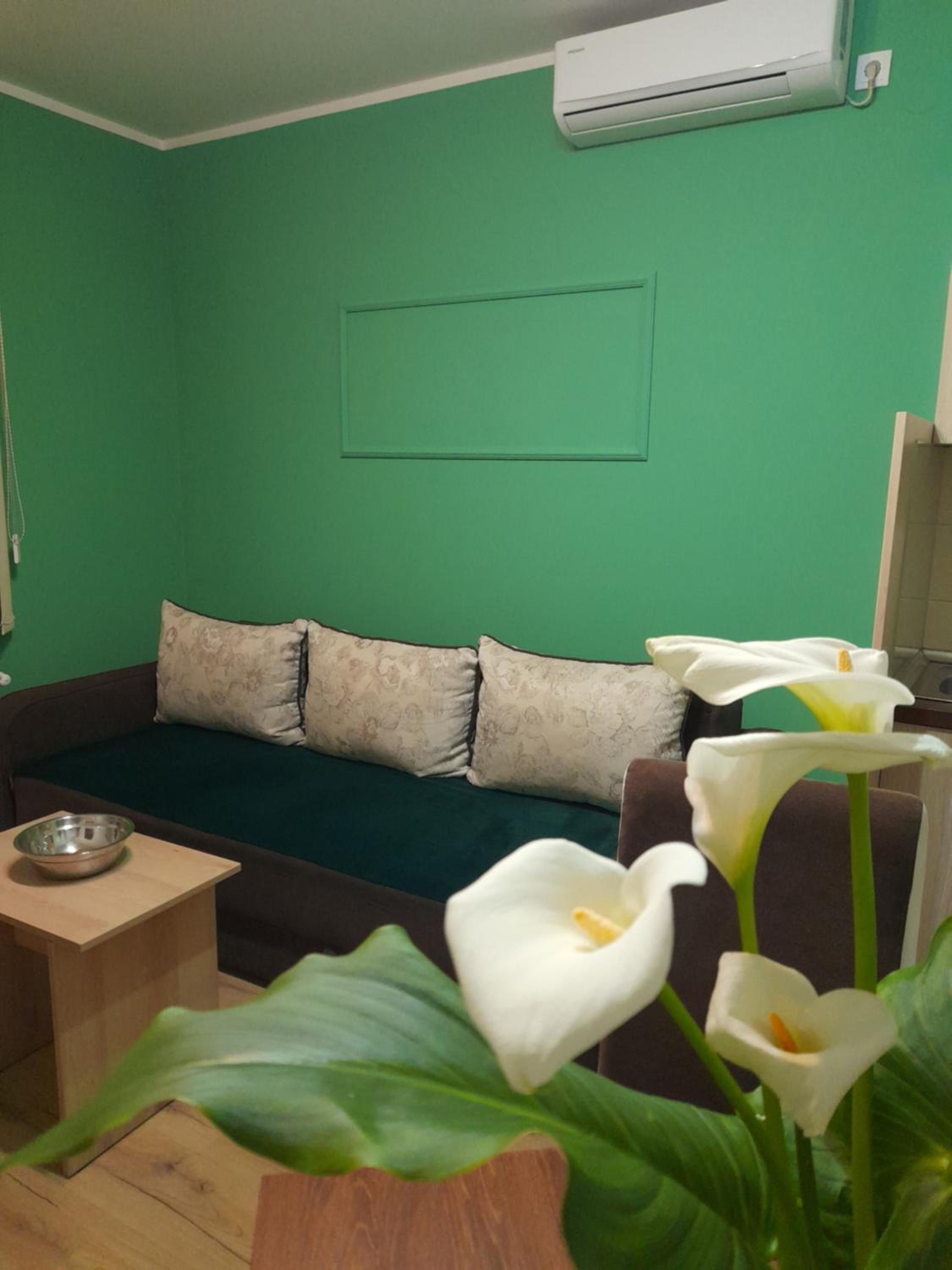 One-Bedroom Suite