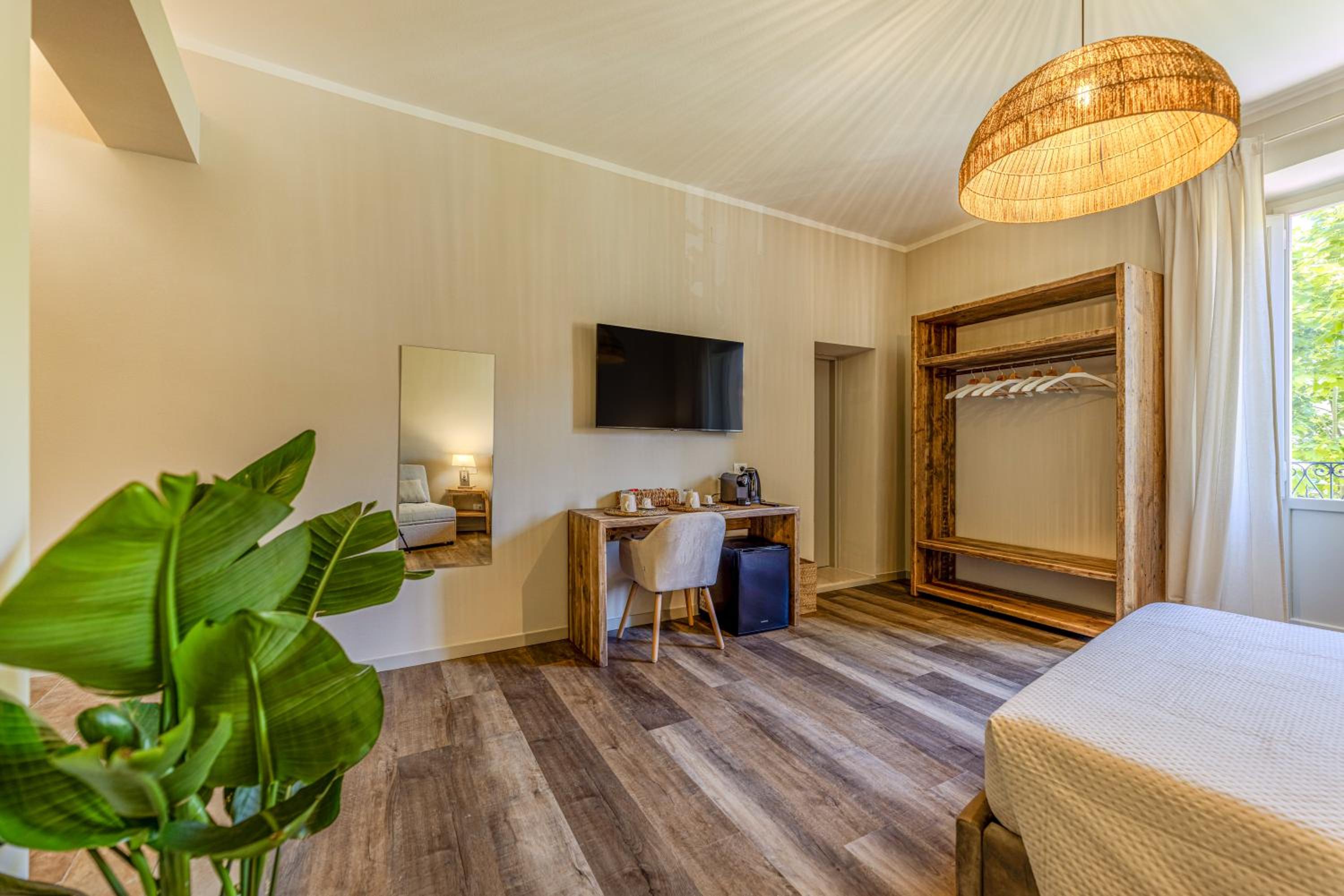 Executive Triple Room photo 3