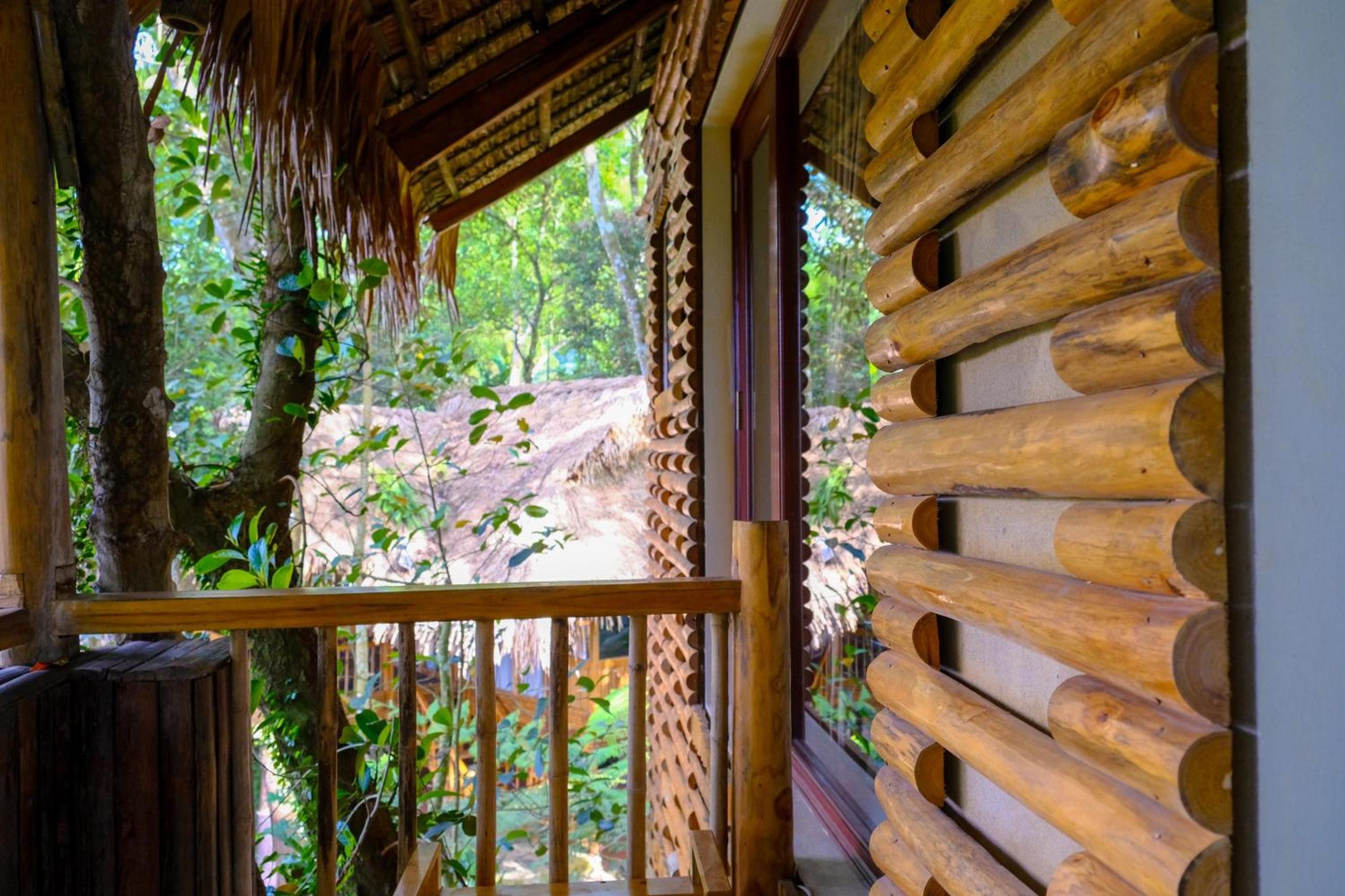 Triple Room with Balcony and Garden View - Photo 5