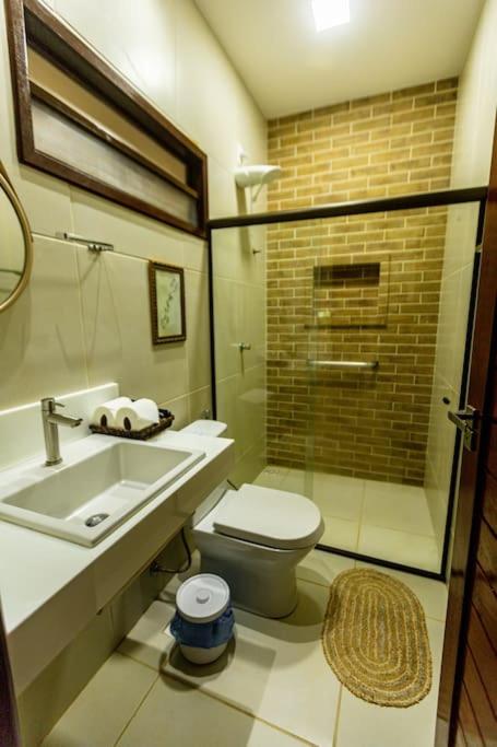 Three-Bedroom House photo 2