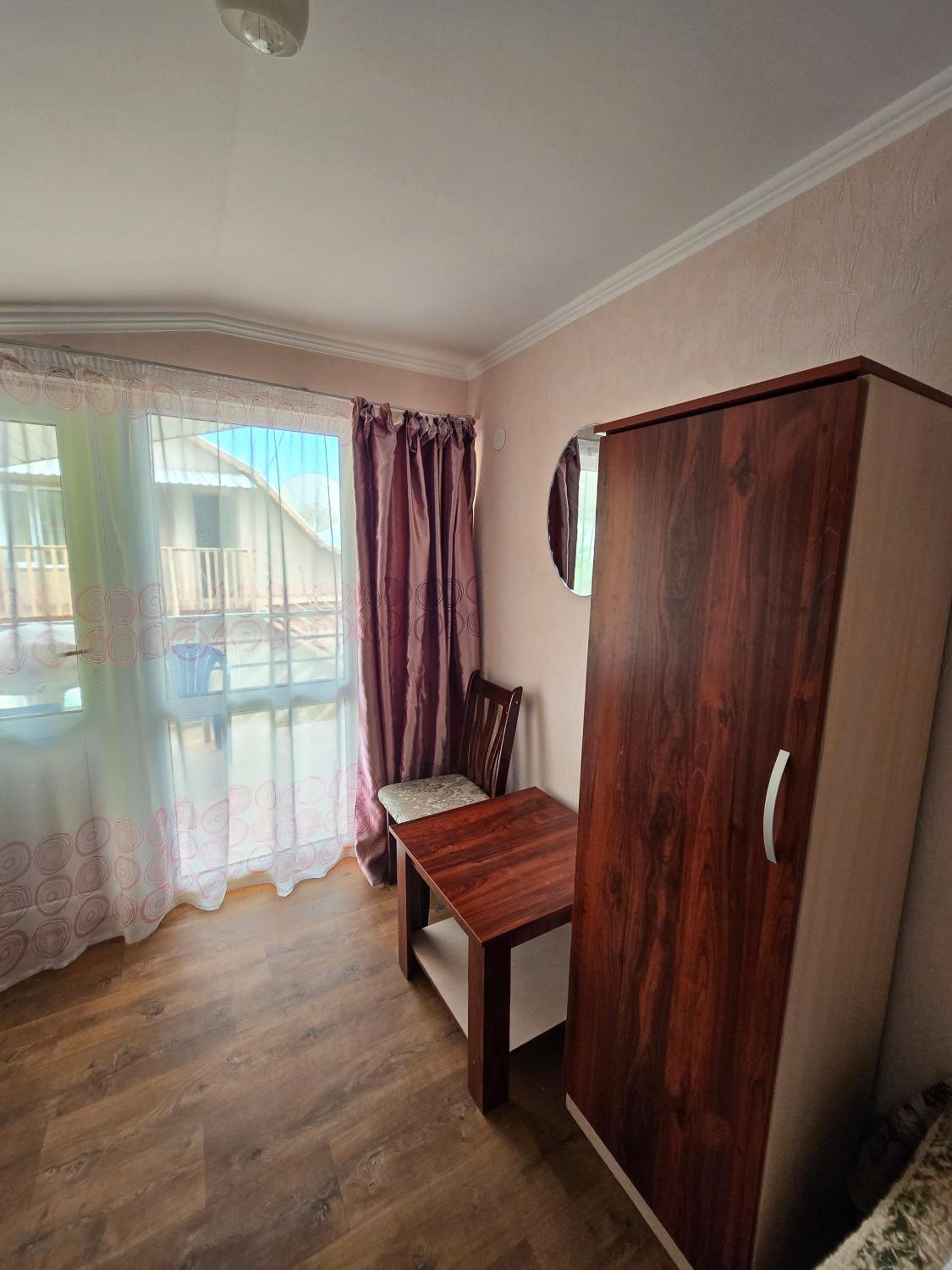 Budget Twin Room photo 2