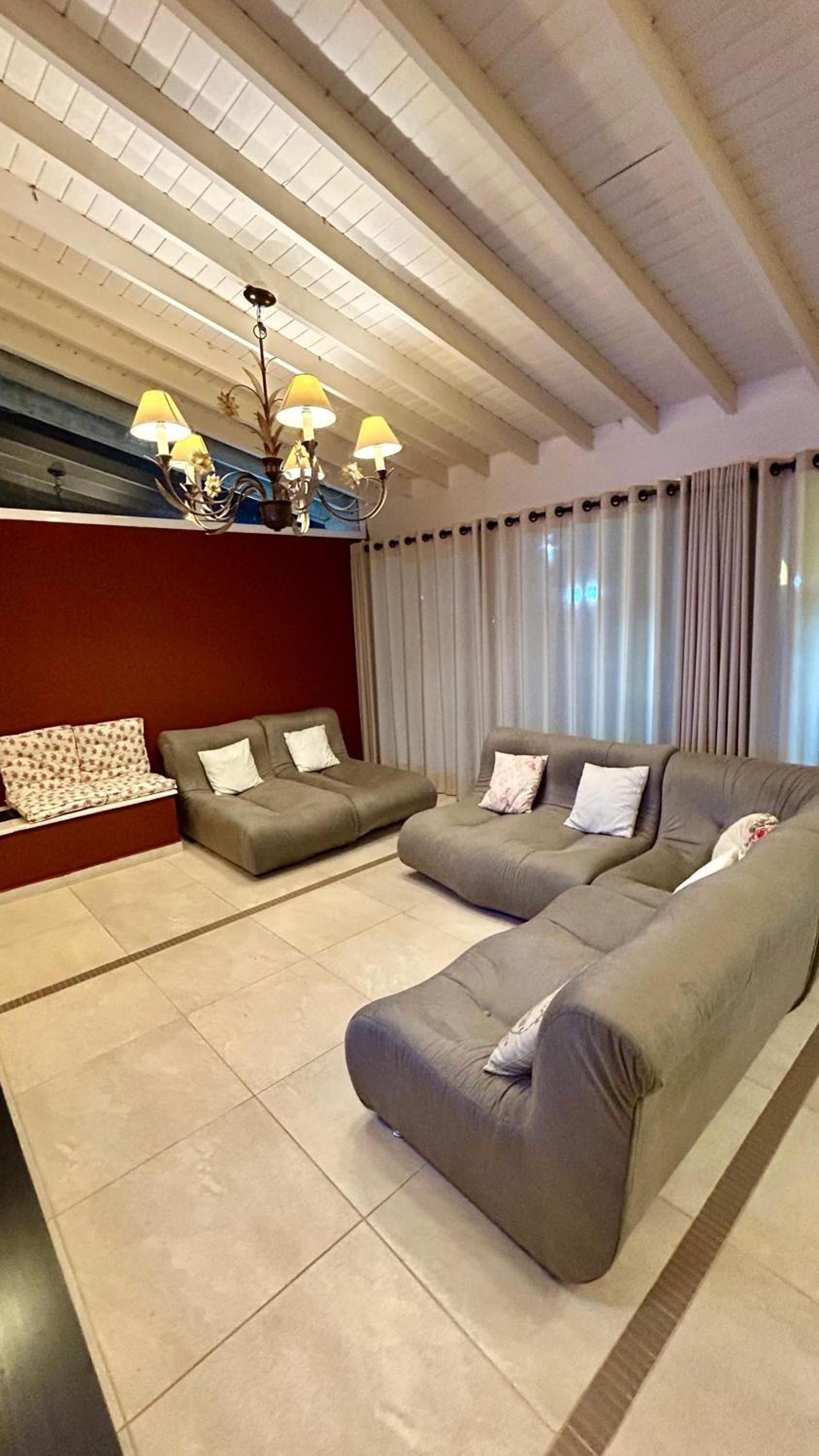 Four-Bedroom House photo 1