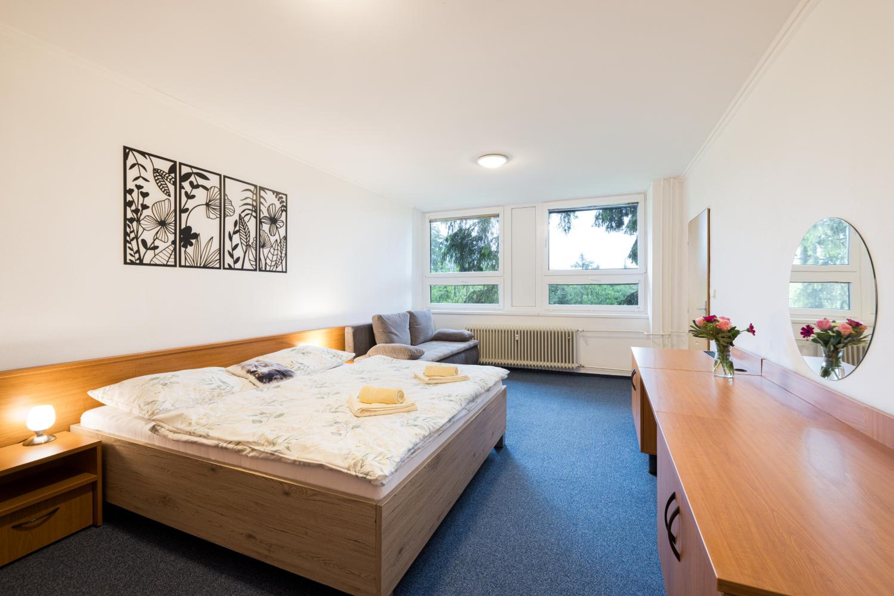 Apartment - Photo 1