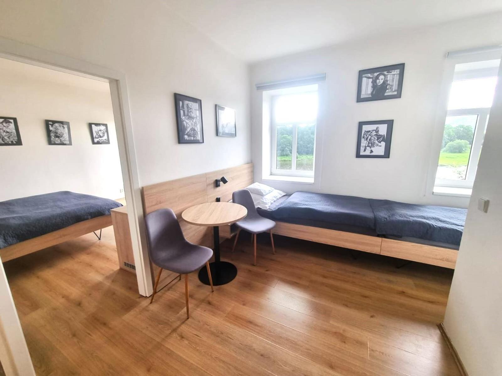 Apartment with Terrace - Photo 3