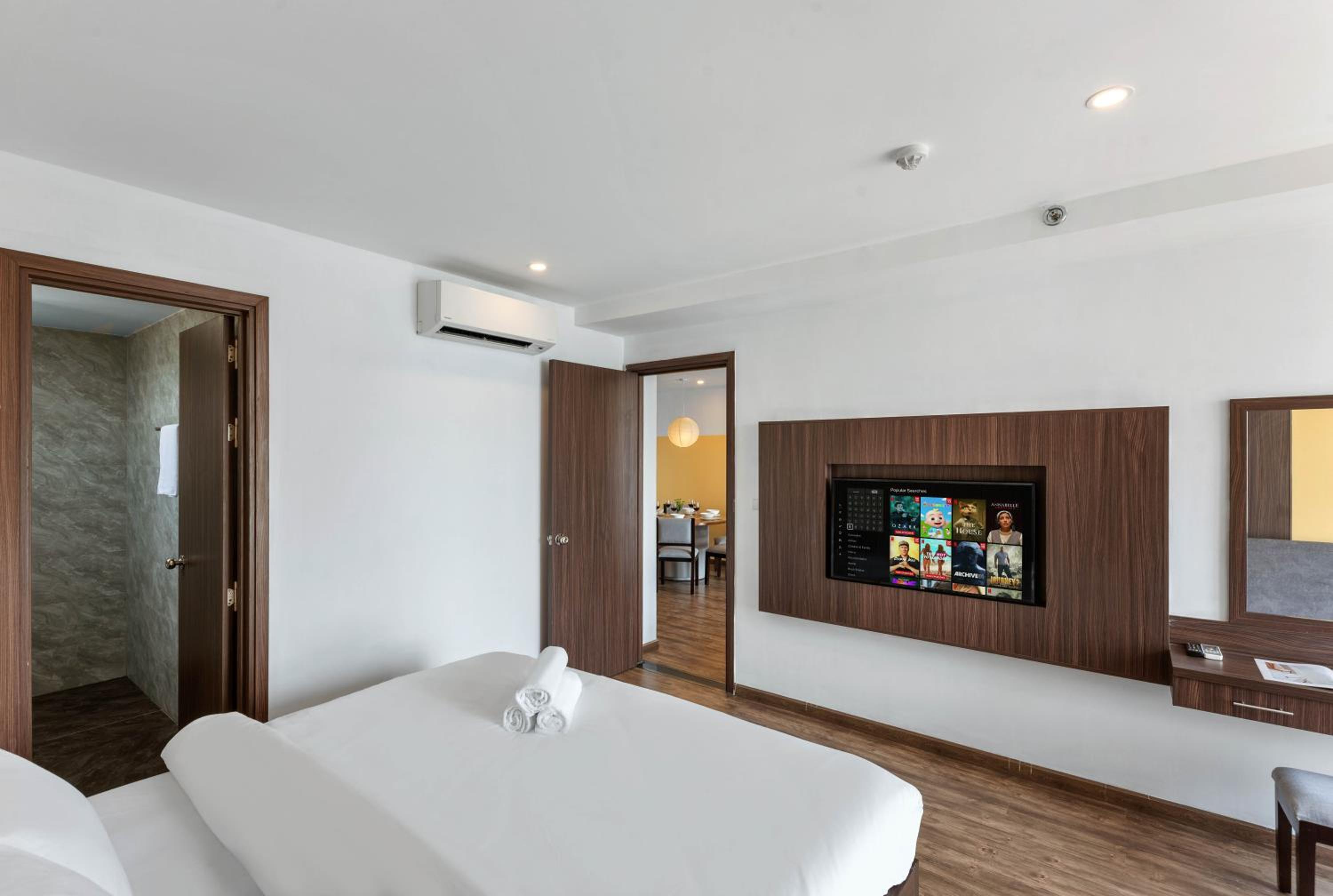 Two-Bedroom Apartment - Photo 49