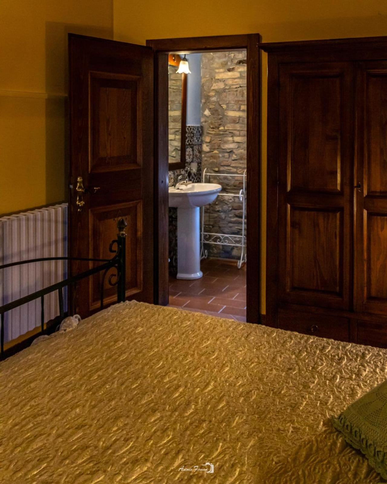 Deluxe Double Room with Balcony and Sea View photo 1