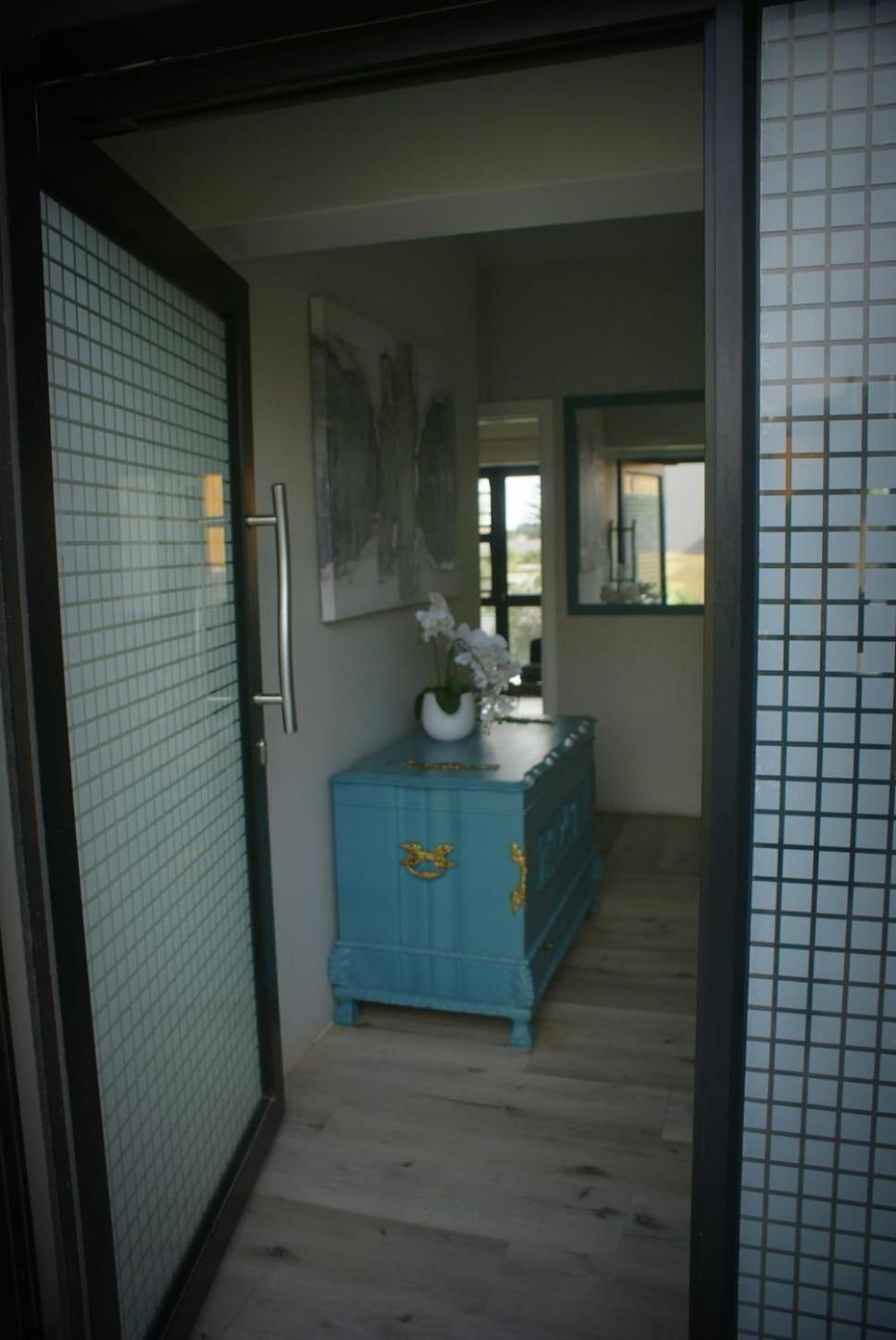 Two-Bedroom Villa photo 3