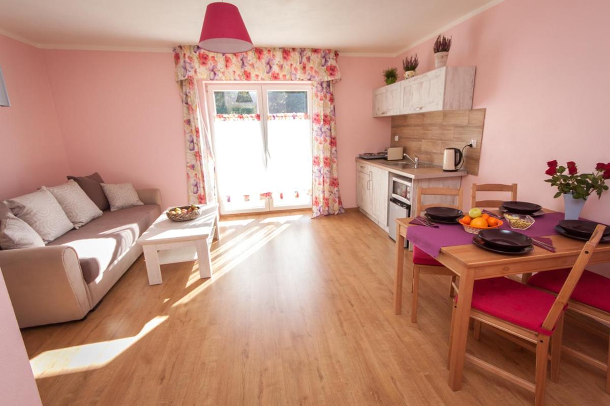 Large Double or Twin Room - Photo 1