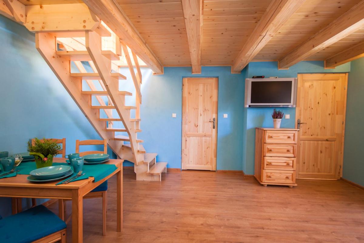 One-Bedroom Suite - Photo 2