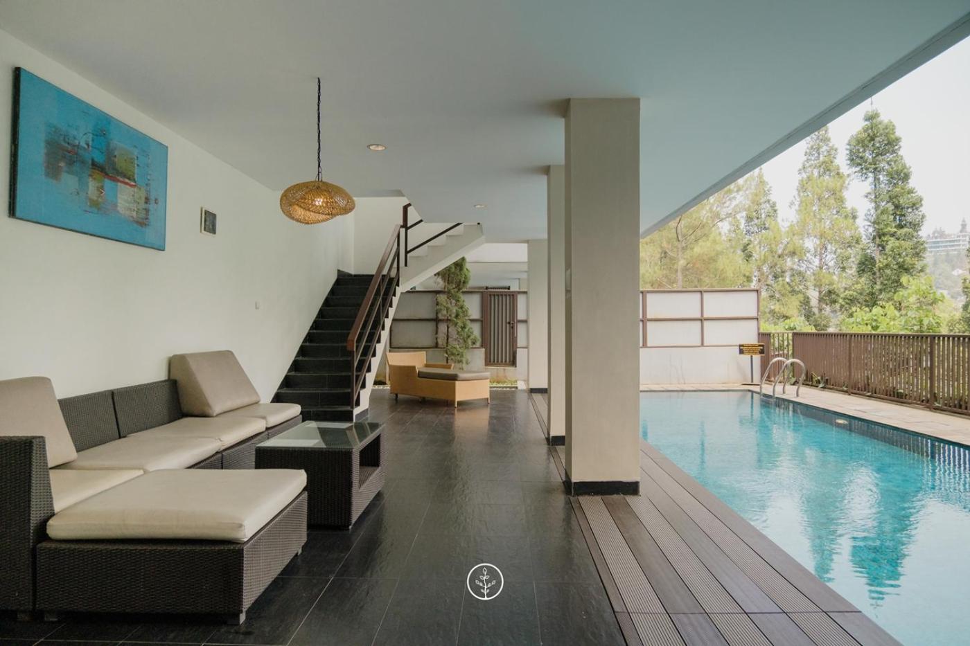 Villa with Private Pool photo 3