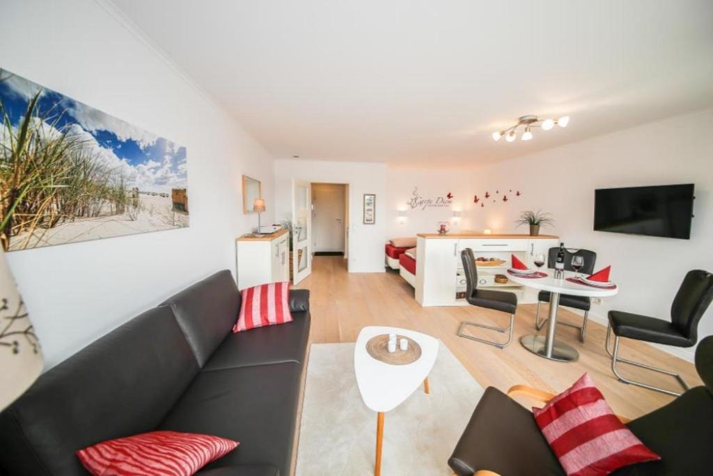 Apartment photo 1