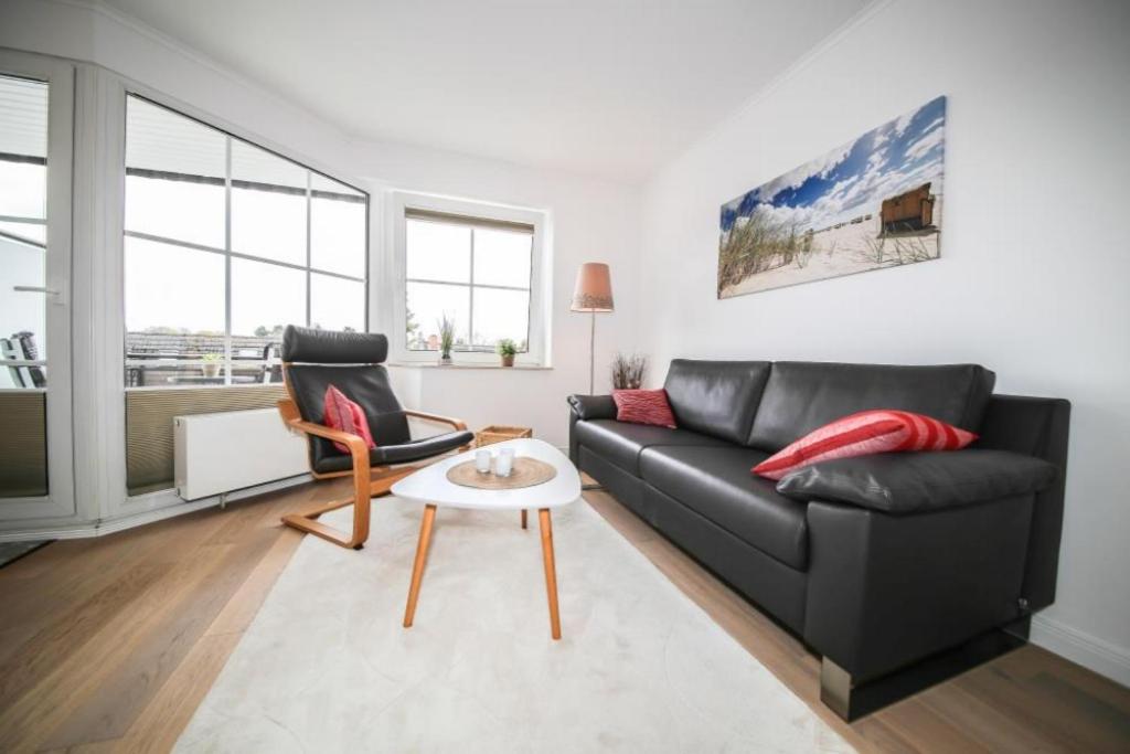 Apartment photo 2